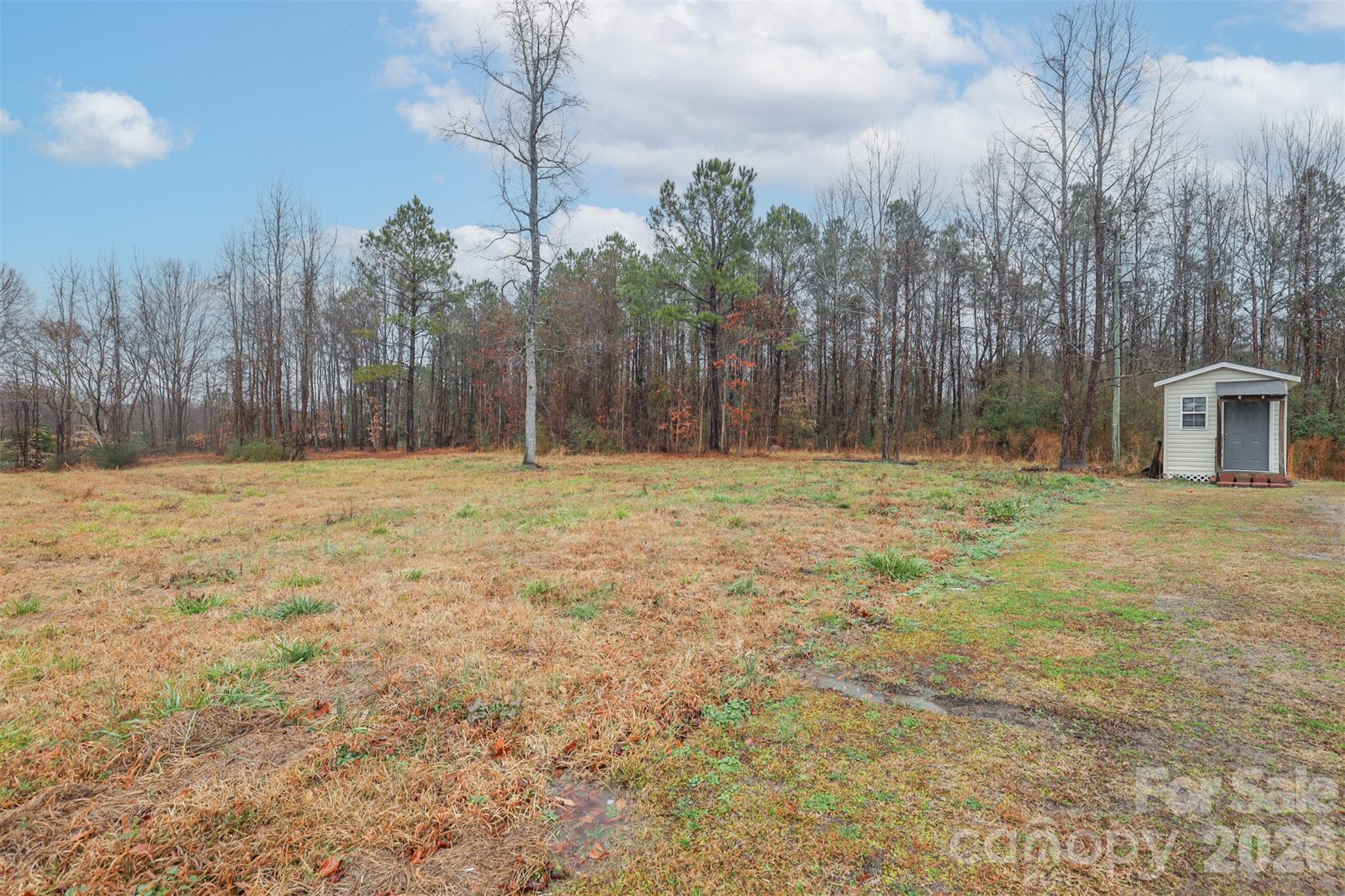 1224 Astoria Road Property Photo 4