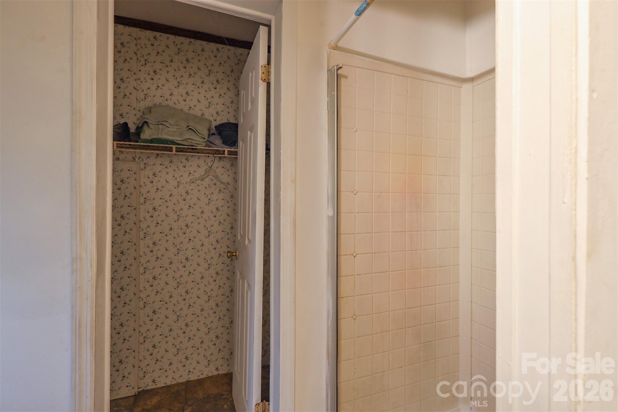 1224 Astoria Road Property Photo 22