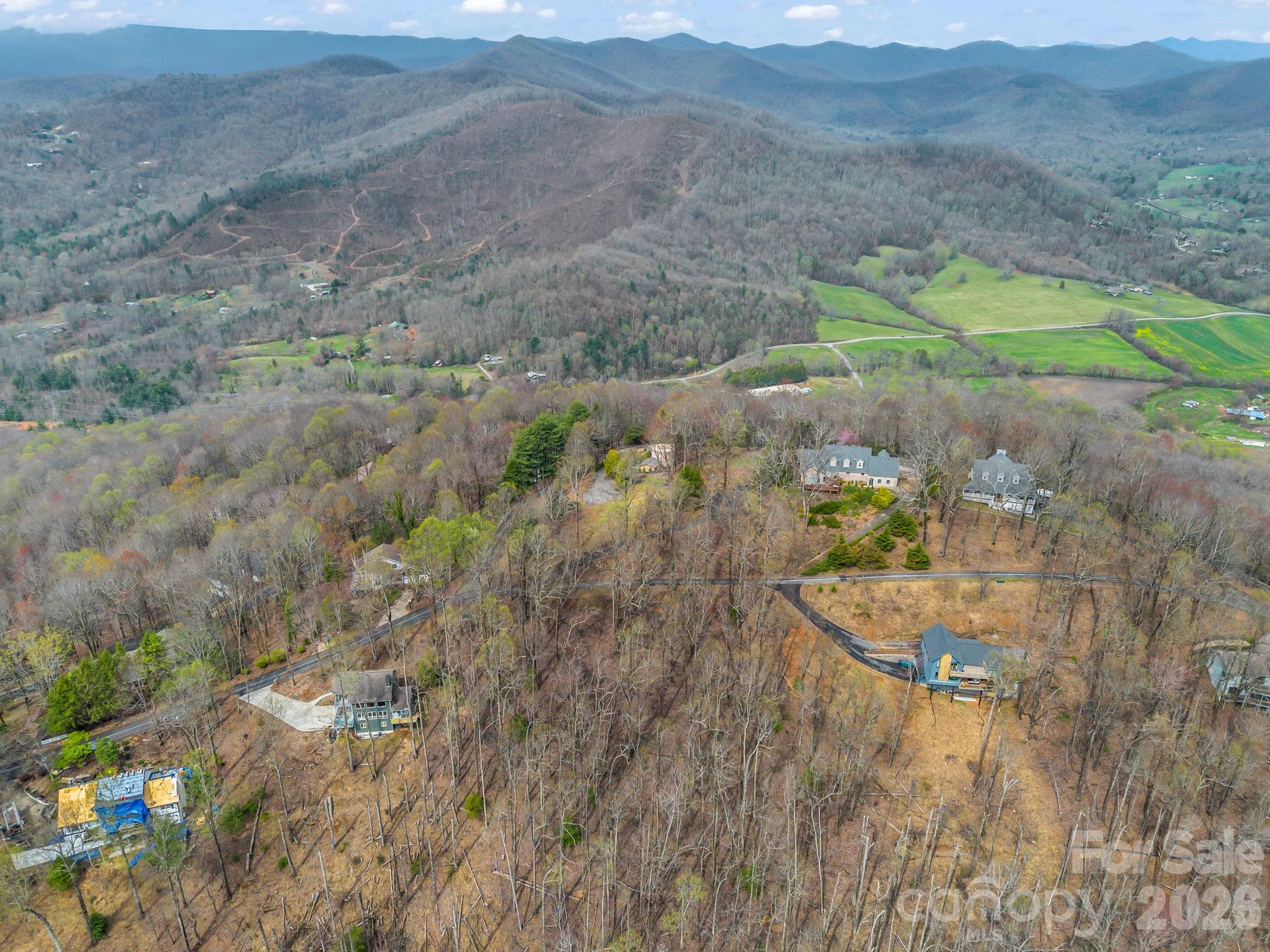 5 Chestnut Top Circle Property Photo 16