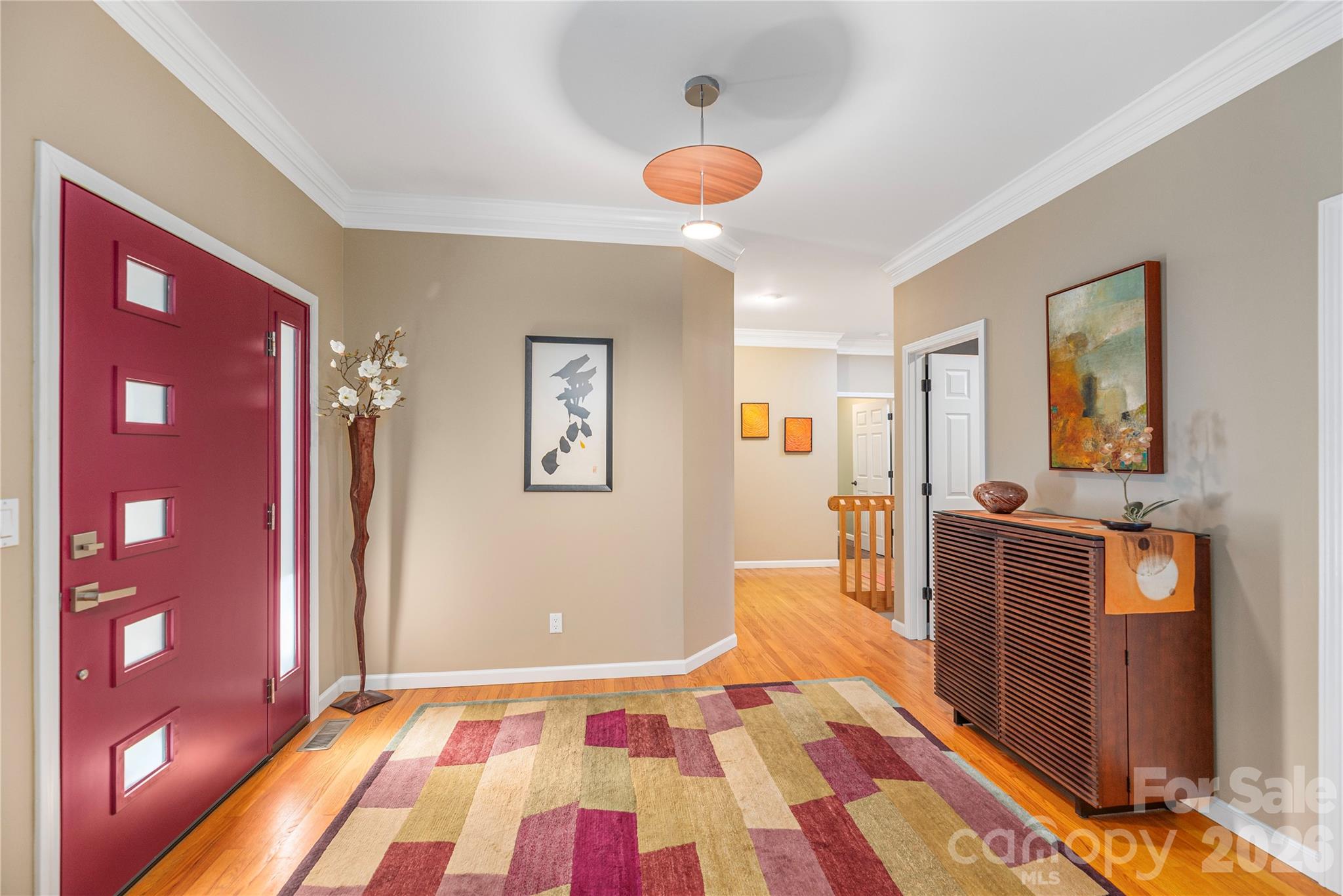 35 Hillcreek Drive Property Photo 6