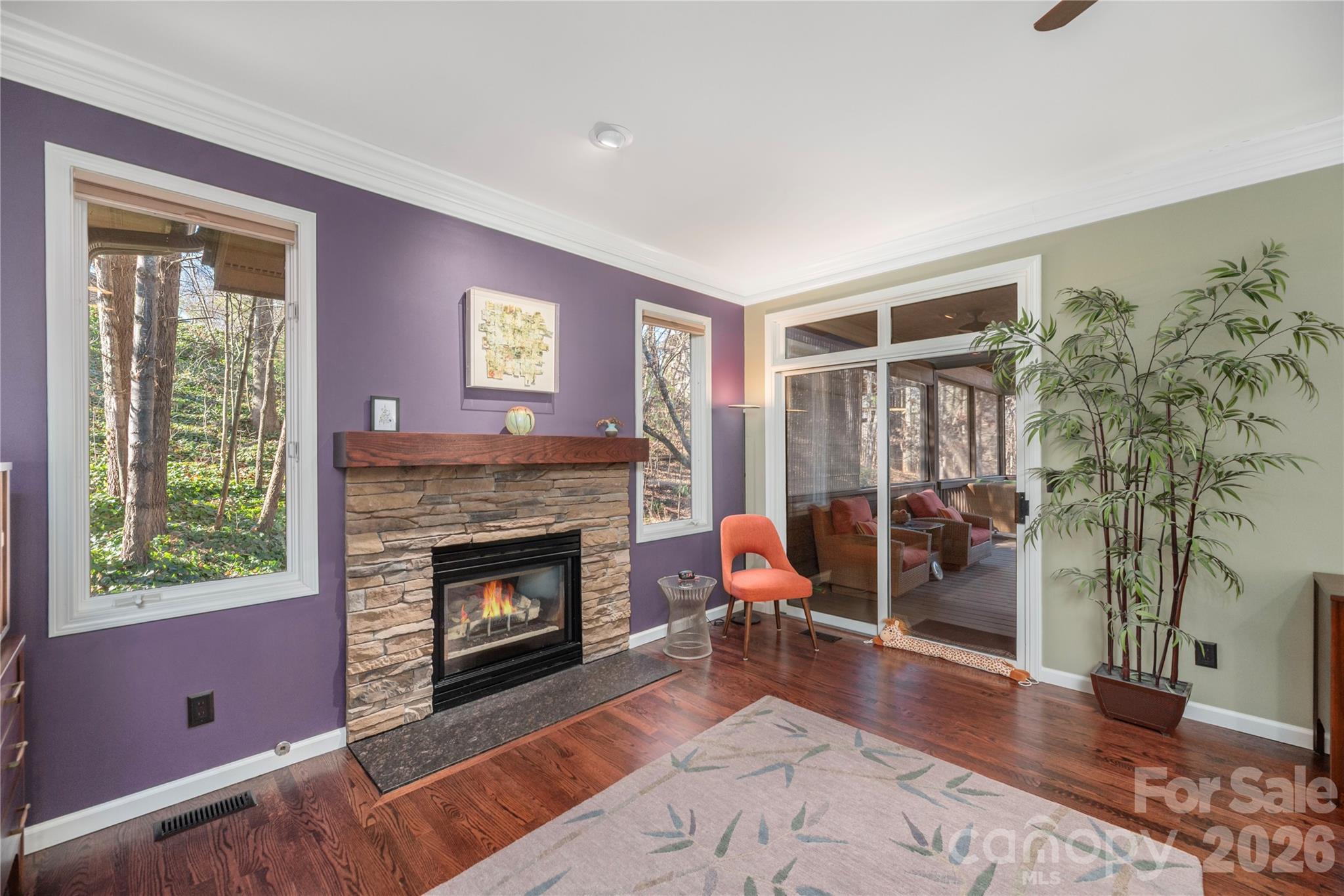 35 Hillcreek Drive Property Photo 27