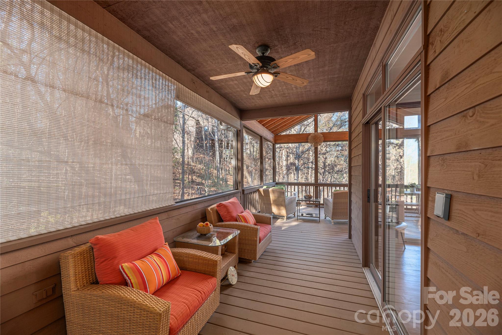 35 Hillcreek Drive Property Photo 28