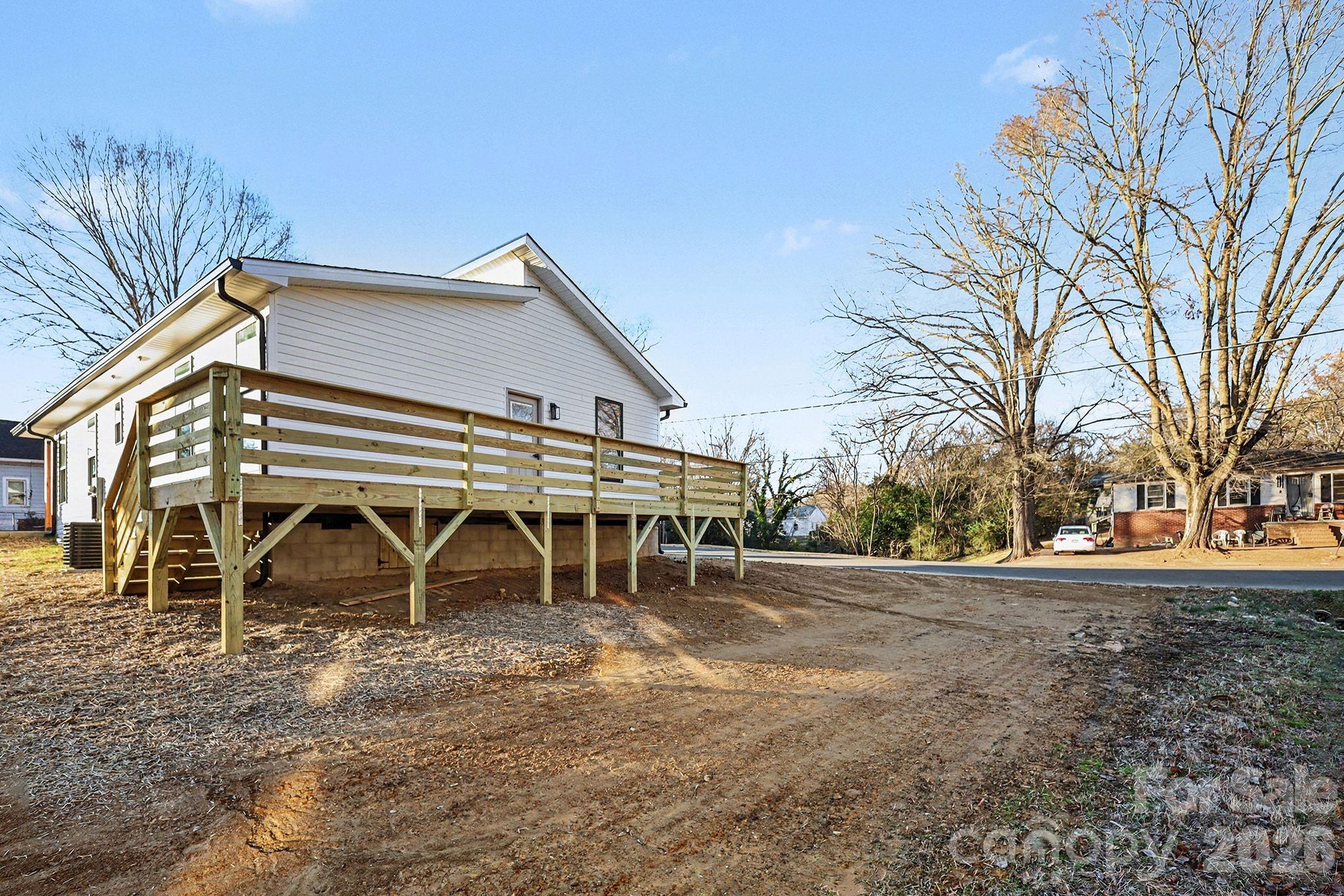 401 Colston Street Property Photo 12