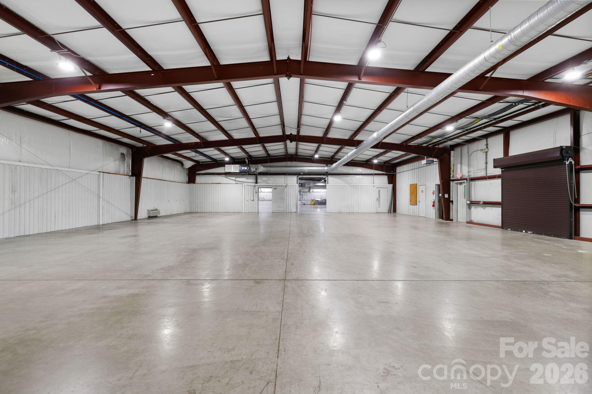 110 Commercial Boulevard Property Photo 32