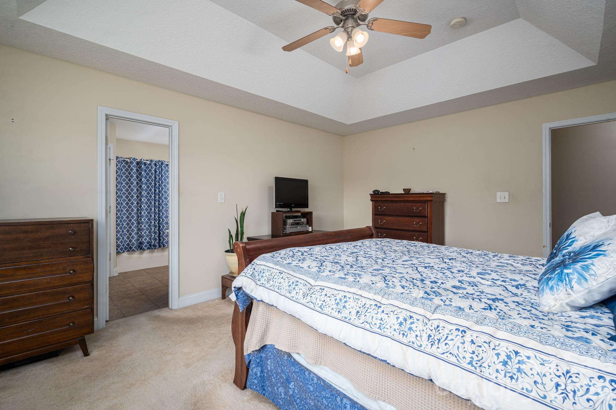 104 Lakewood Drive Property Photo 16