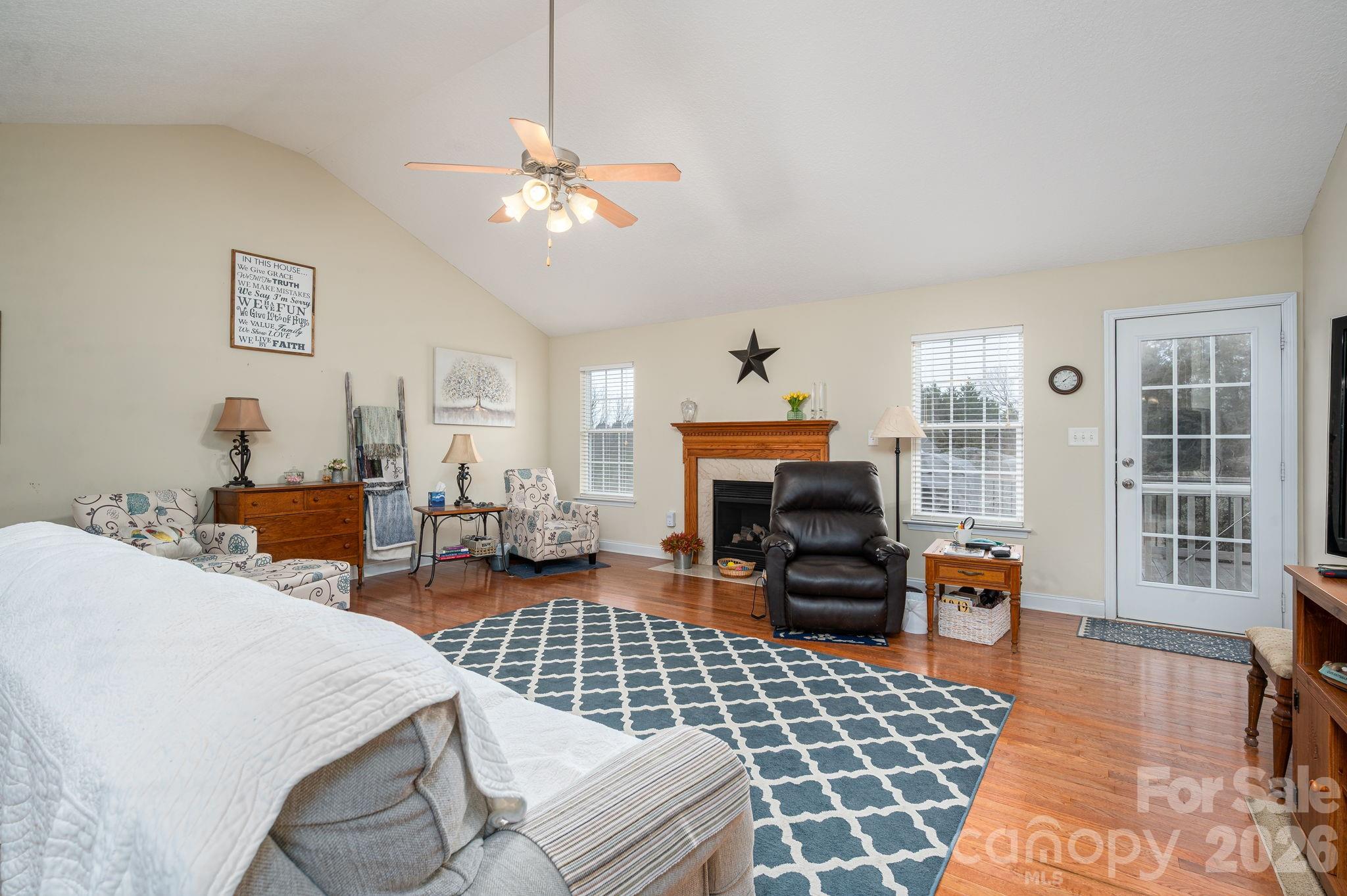 104 Lakewood Drive Property Photo 17