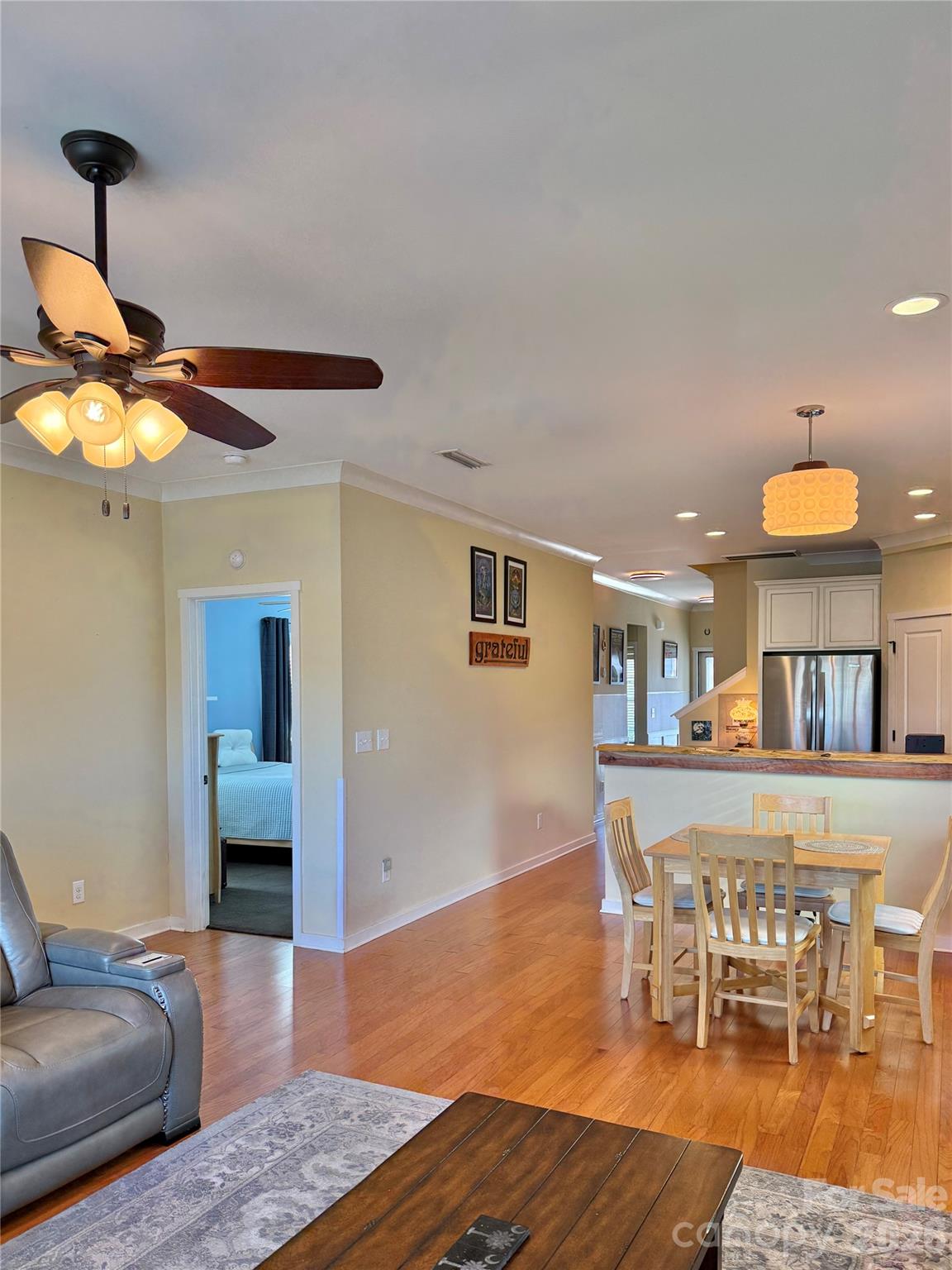 5227 Crystal Lakes Drive Property Photo 7