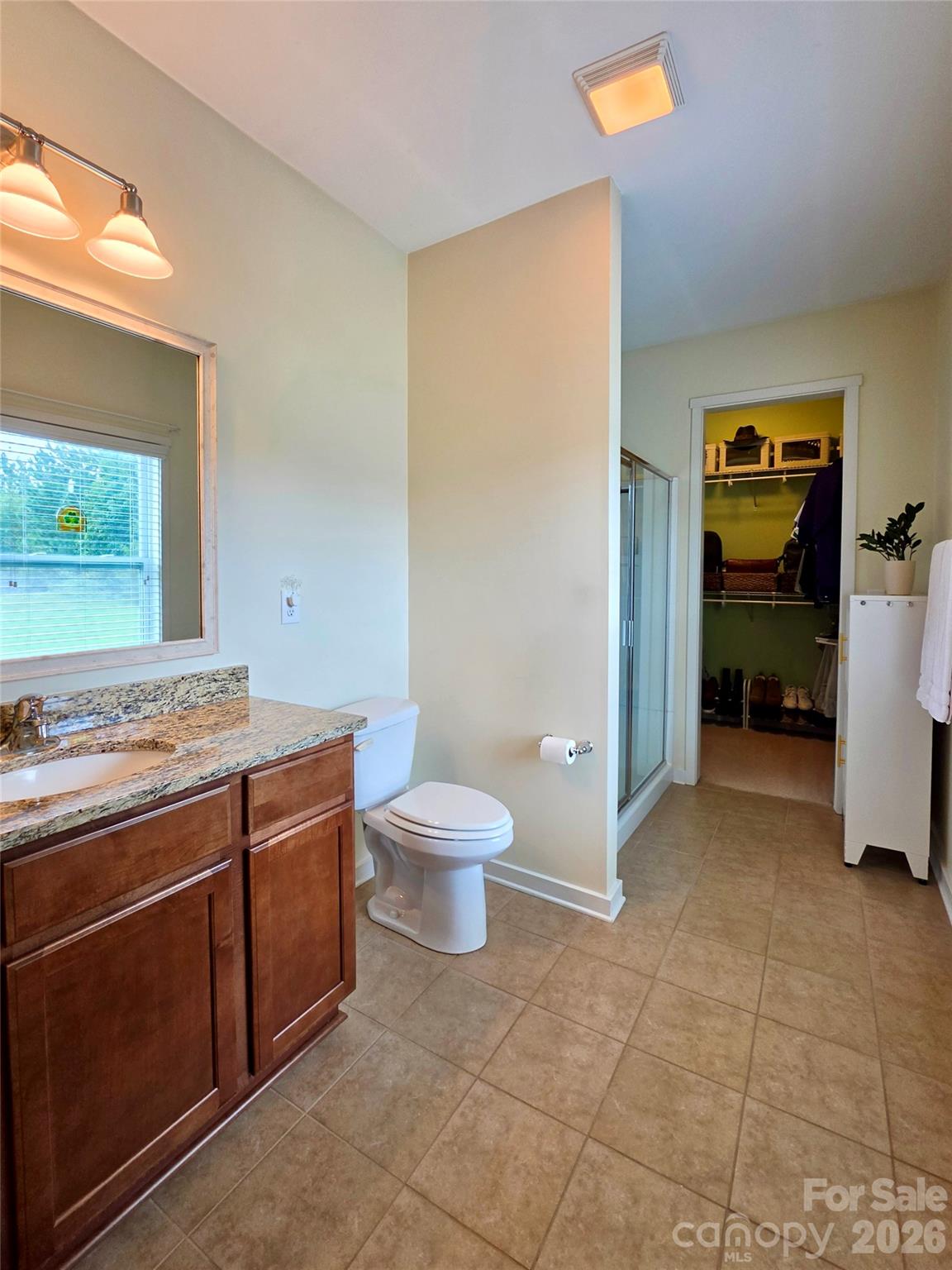 5227 Crystal Lakes Drive Property Photo 15