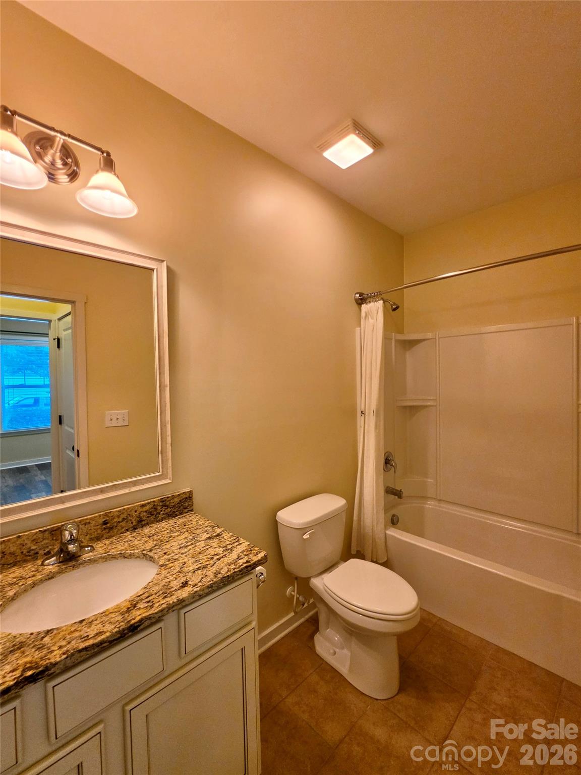 5227 Crystal Lakes Drive Property Photo 20
