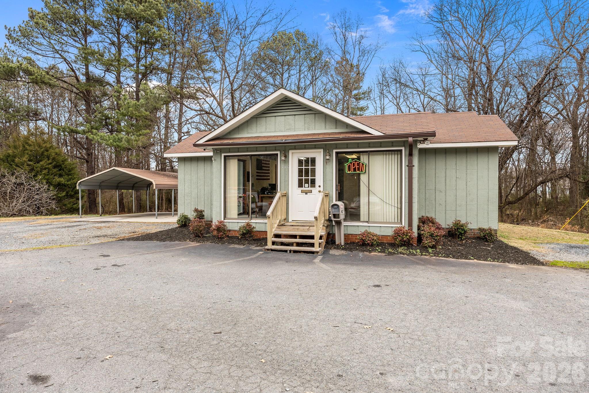 710 Us Highway 52 Highway Property Photo 1