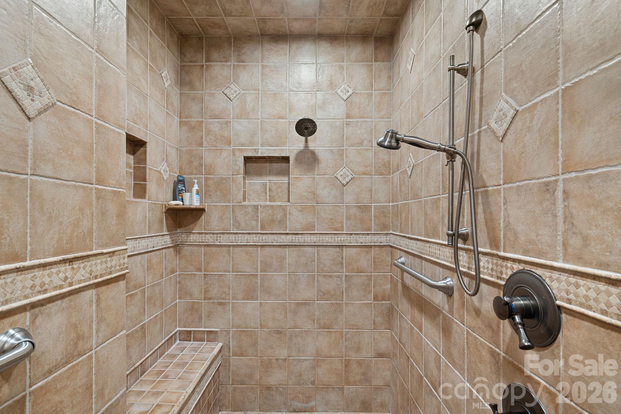 8056 Windsong Road Property Photo 19