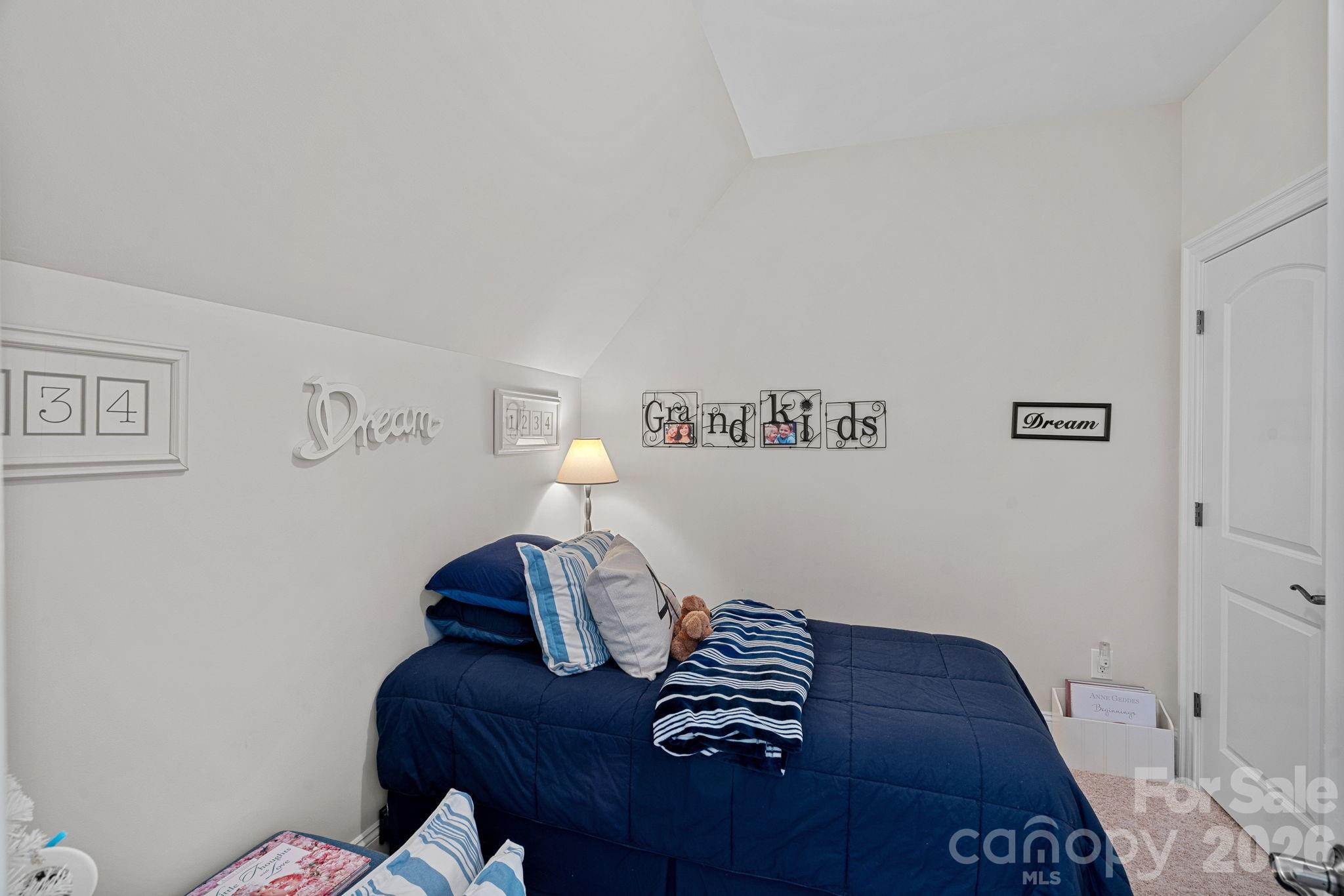 8056 Windsong Road Property Photo 28