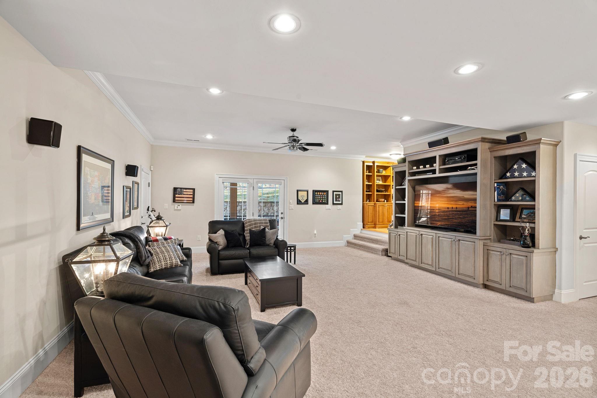 8056 Windsong Road Property Photo 31