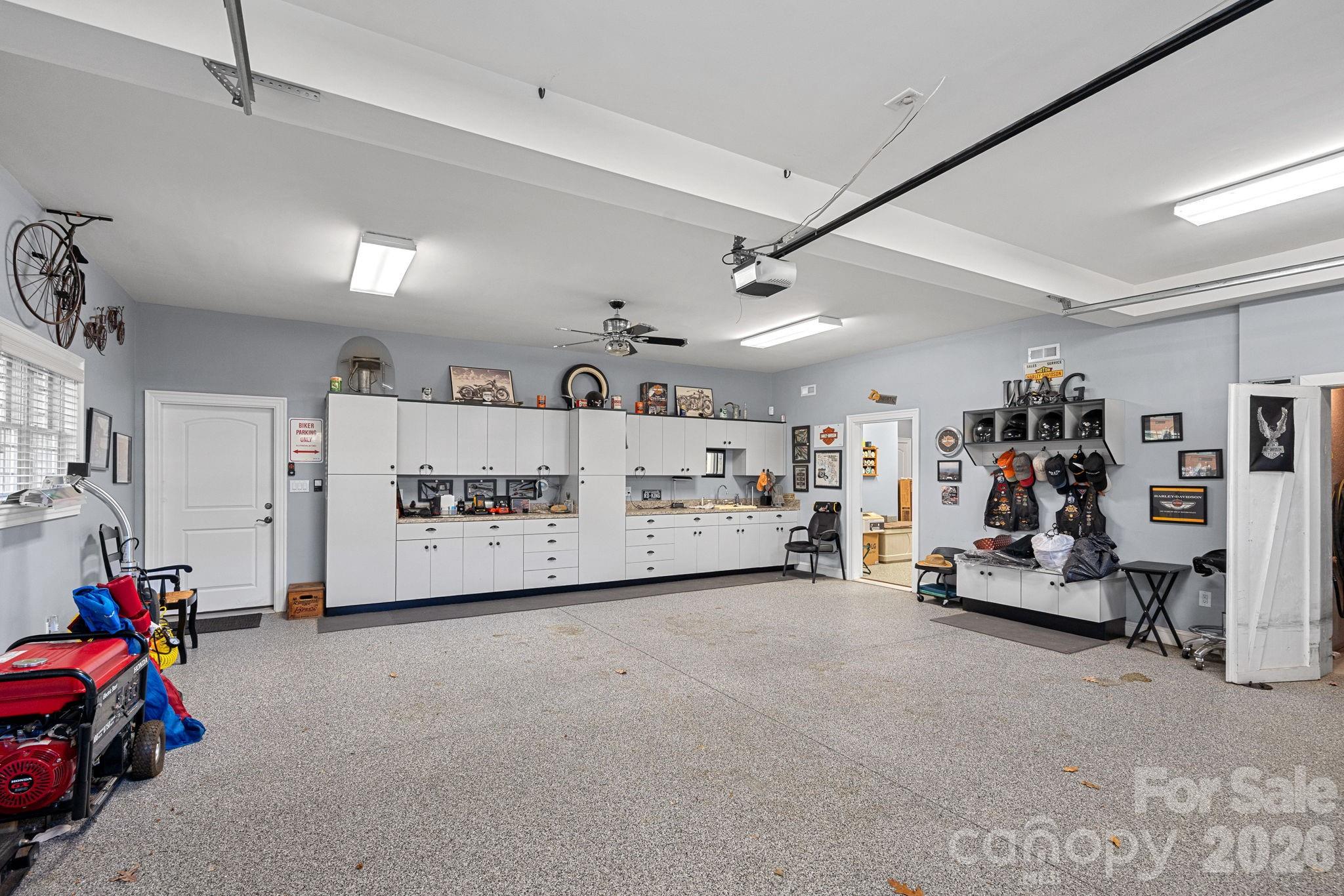 8056 Windsong Road Property Photo 40