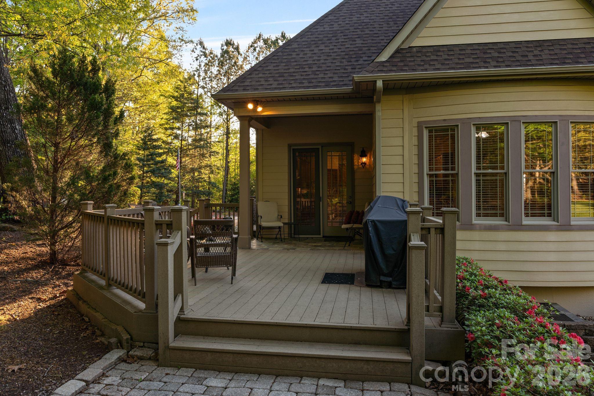 8056 Windsong Road Property Photo 46