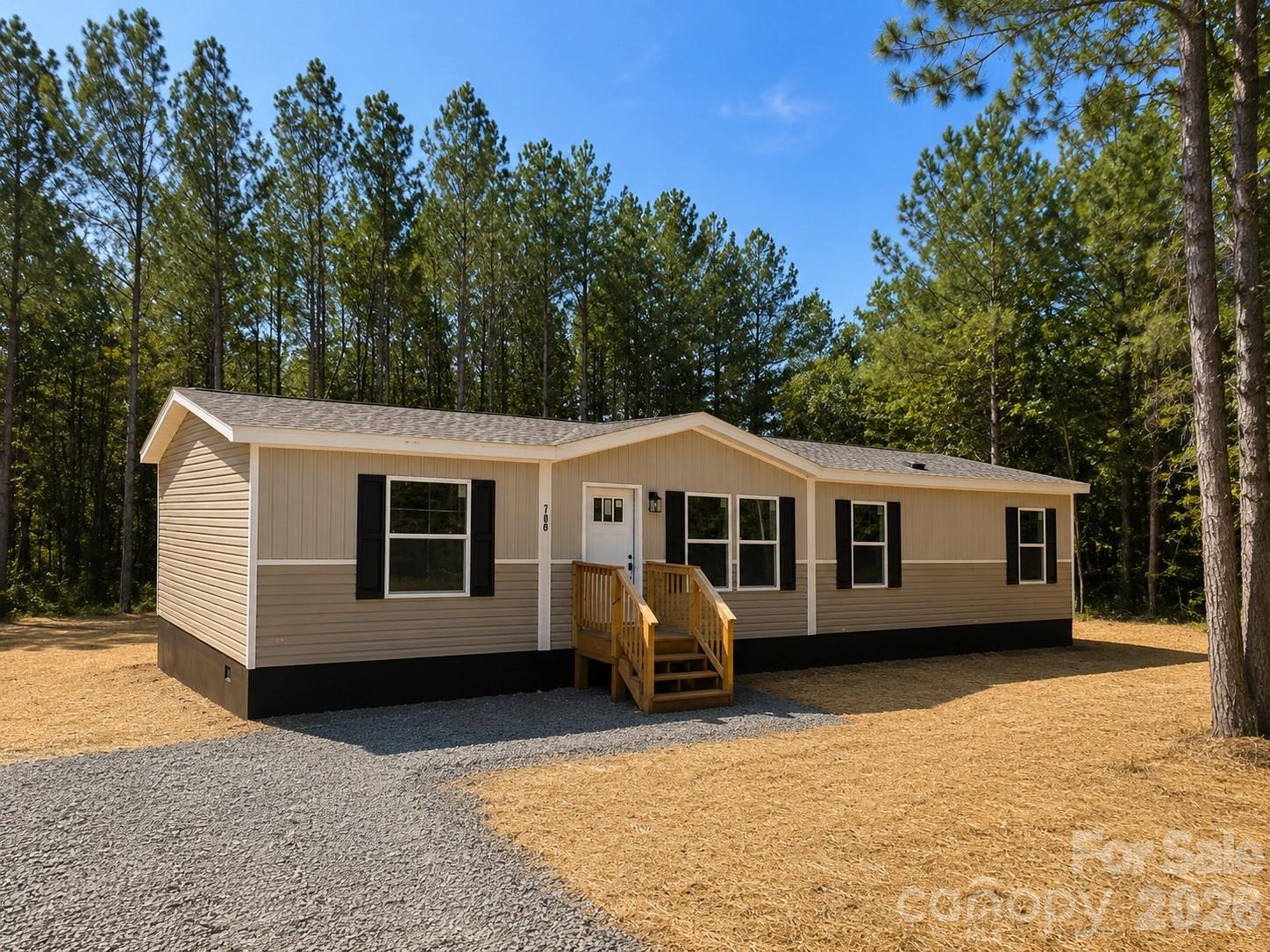 700 Thompson Road Property Photo 17