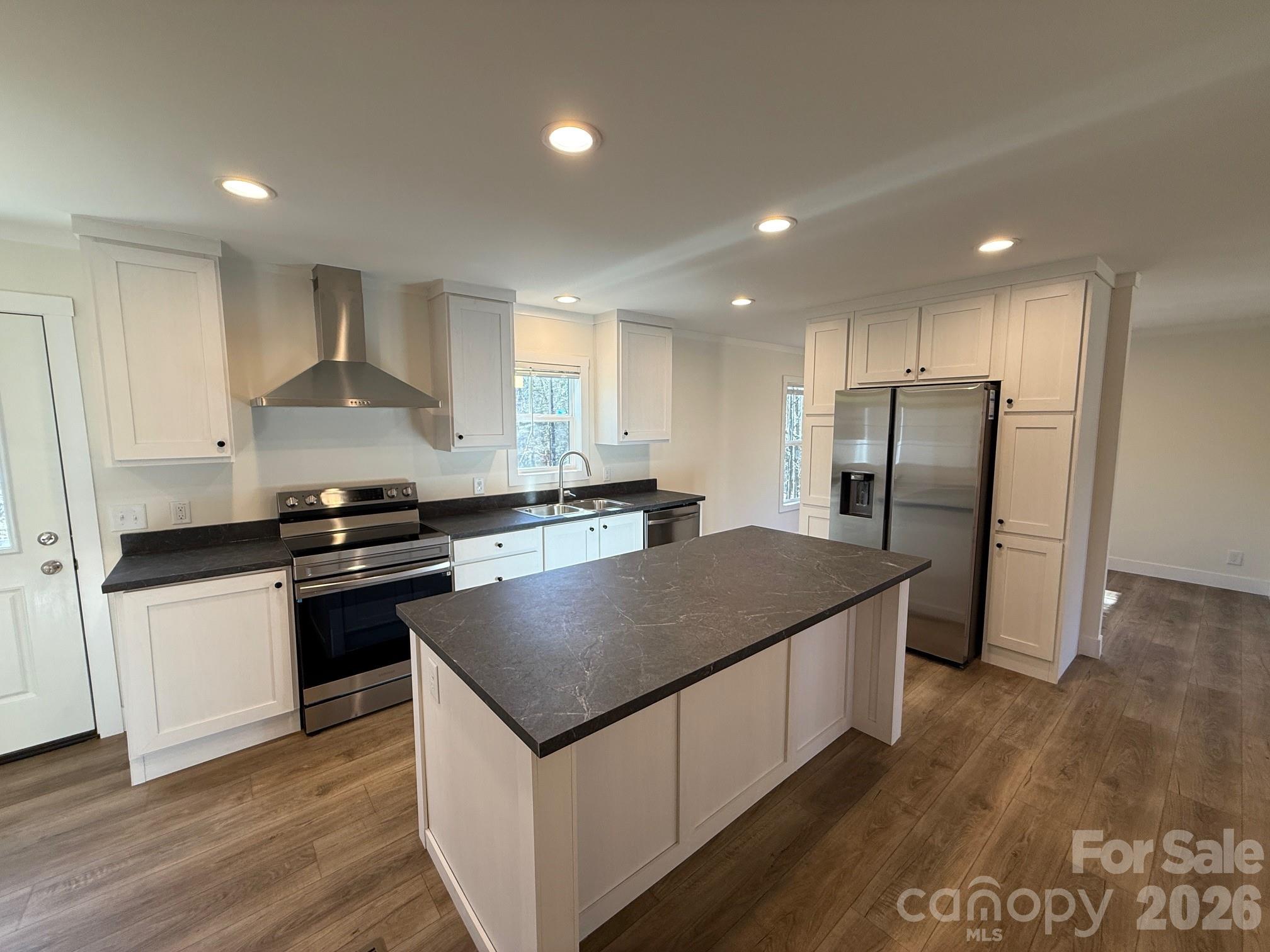 155 Faith Circle Property Photo 2