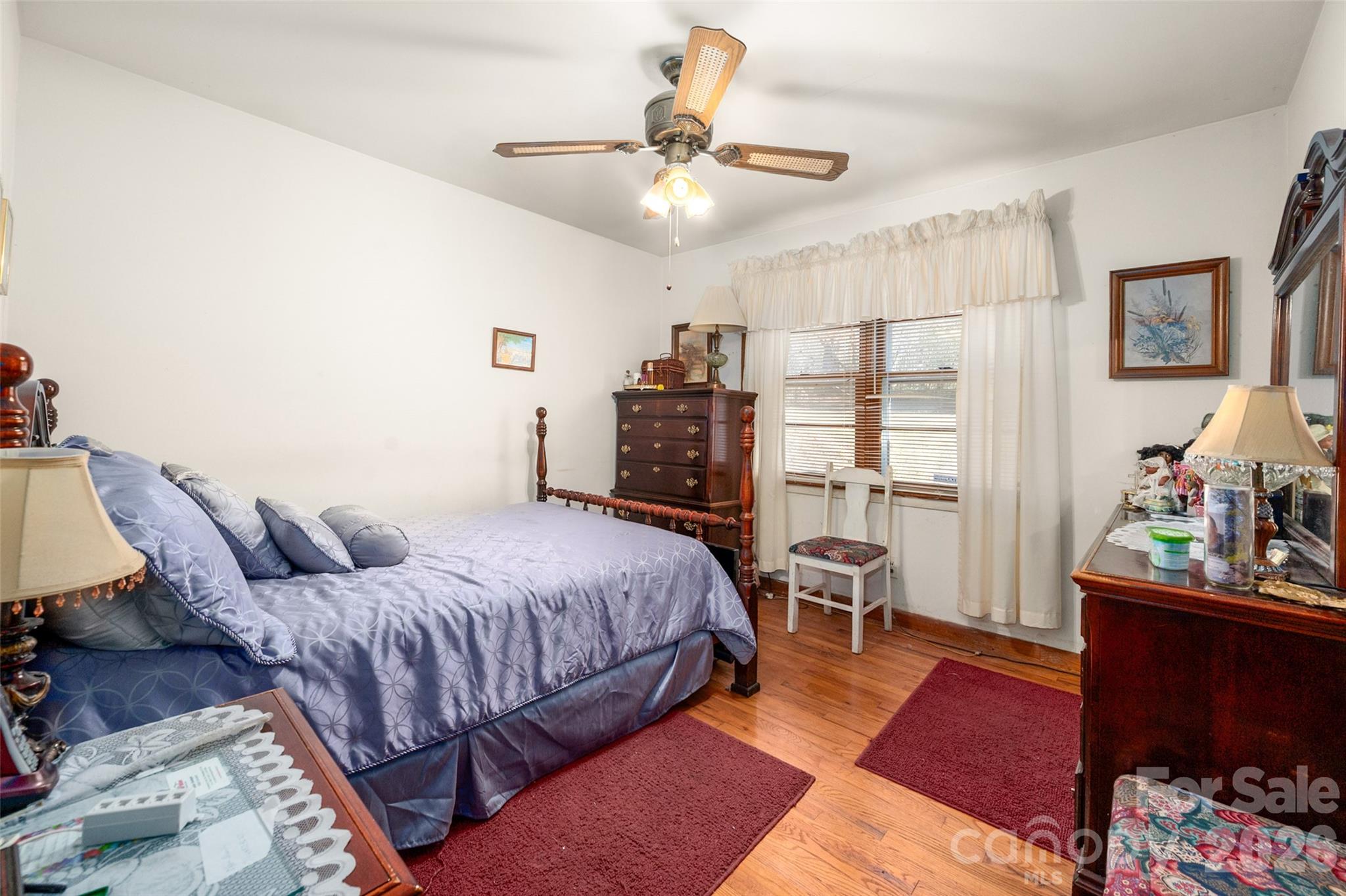 1631 Lincoln Drive Property Photo 11