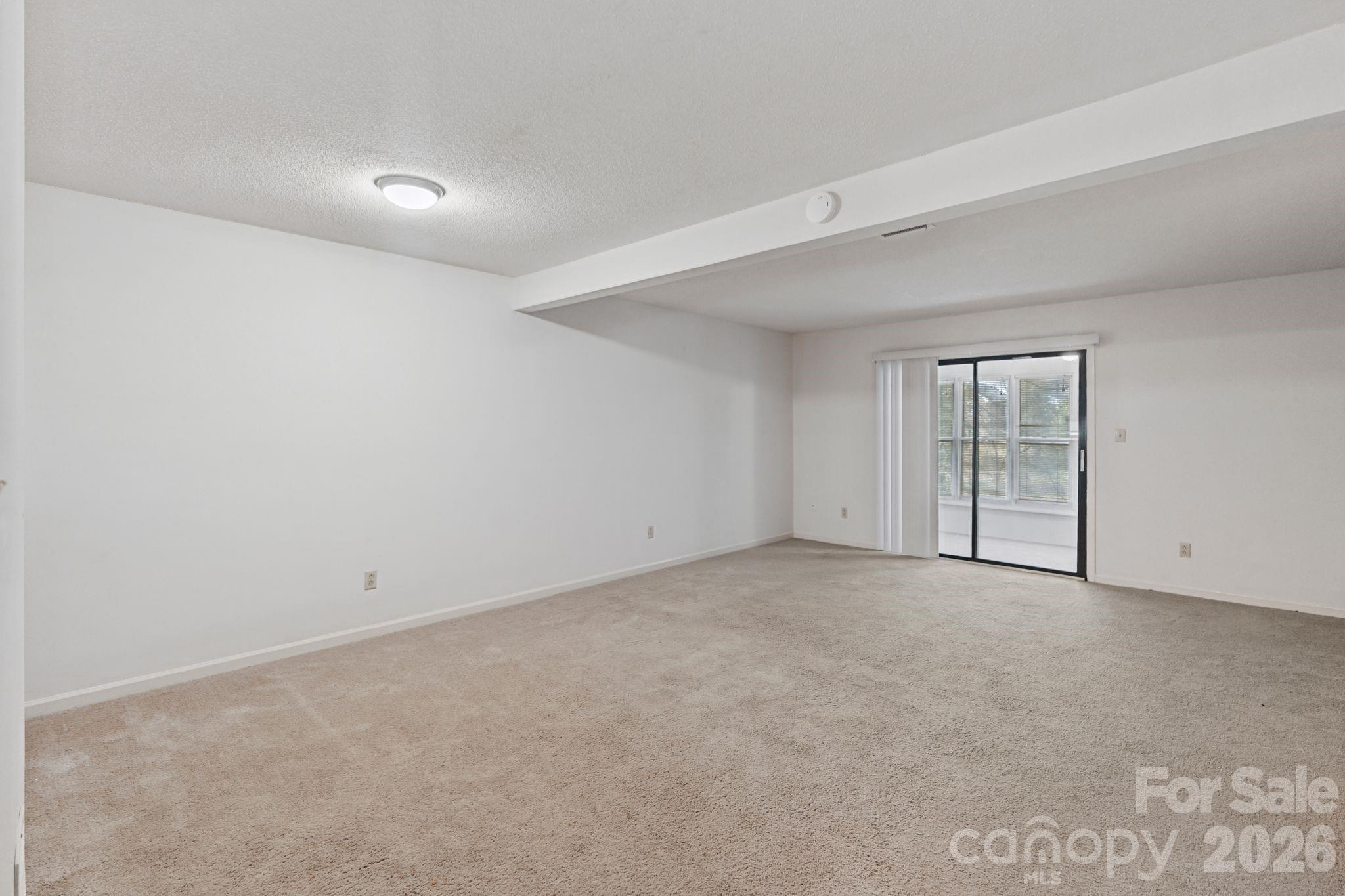 239 13th Avenue Place 16 Property Photo 9
