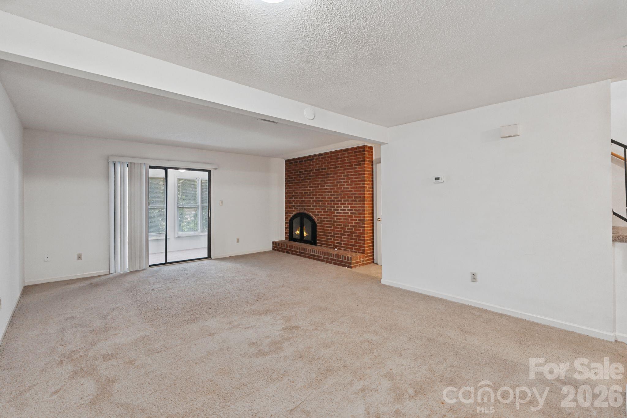239 13th Avenue Place 16 Property Photo 10