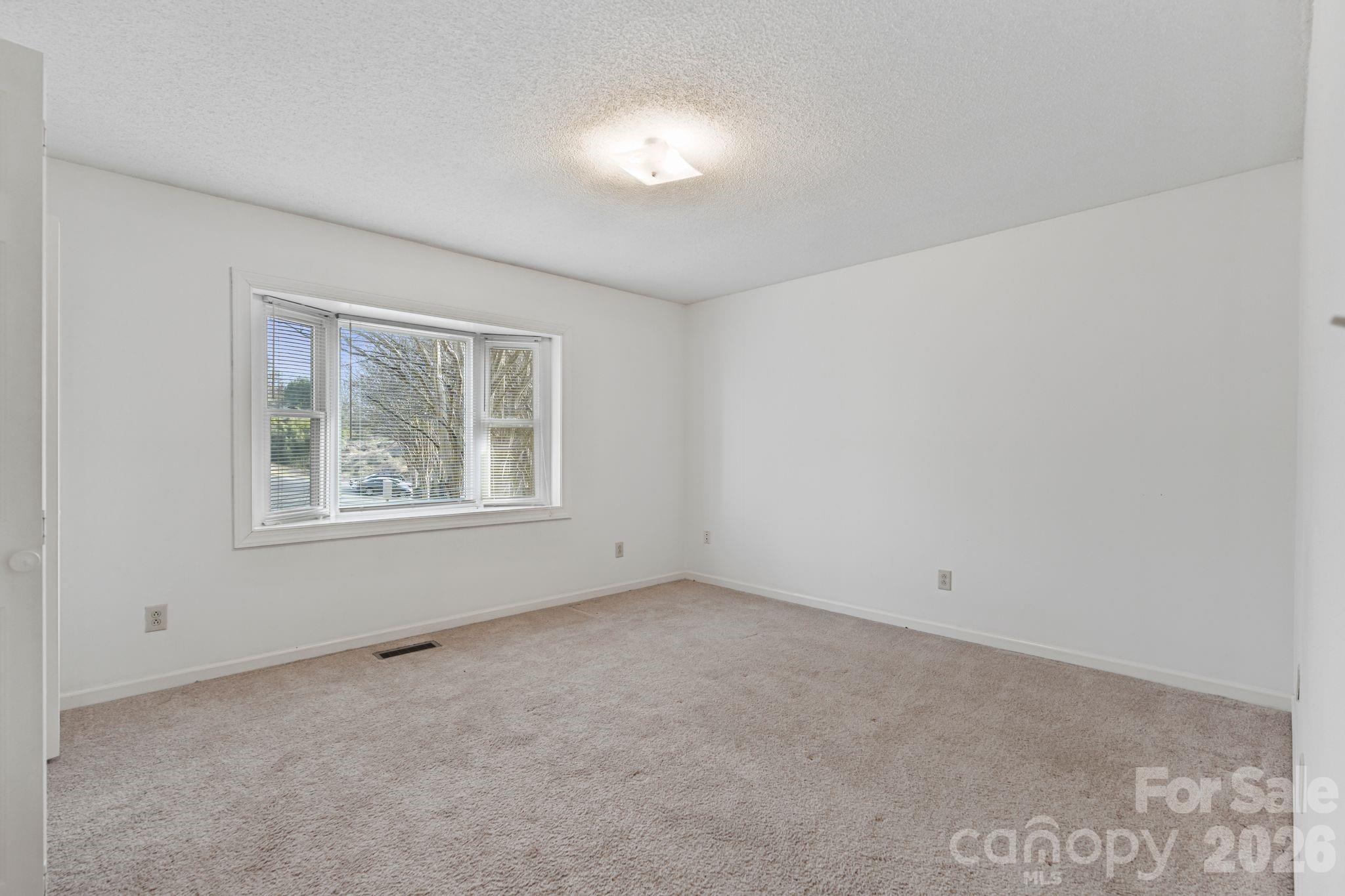 239 13th Avenue Place 16 Property Photo 16