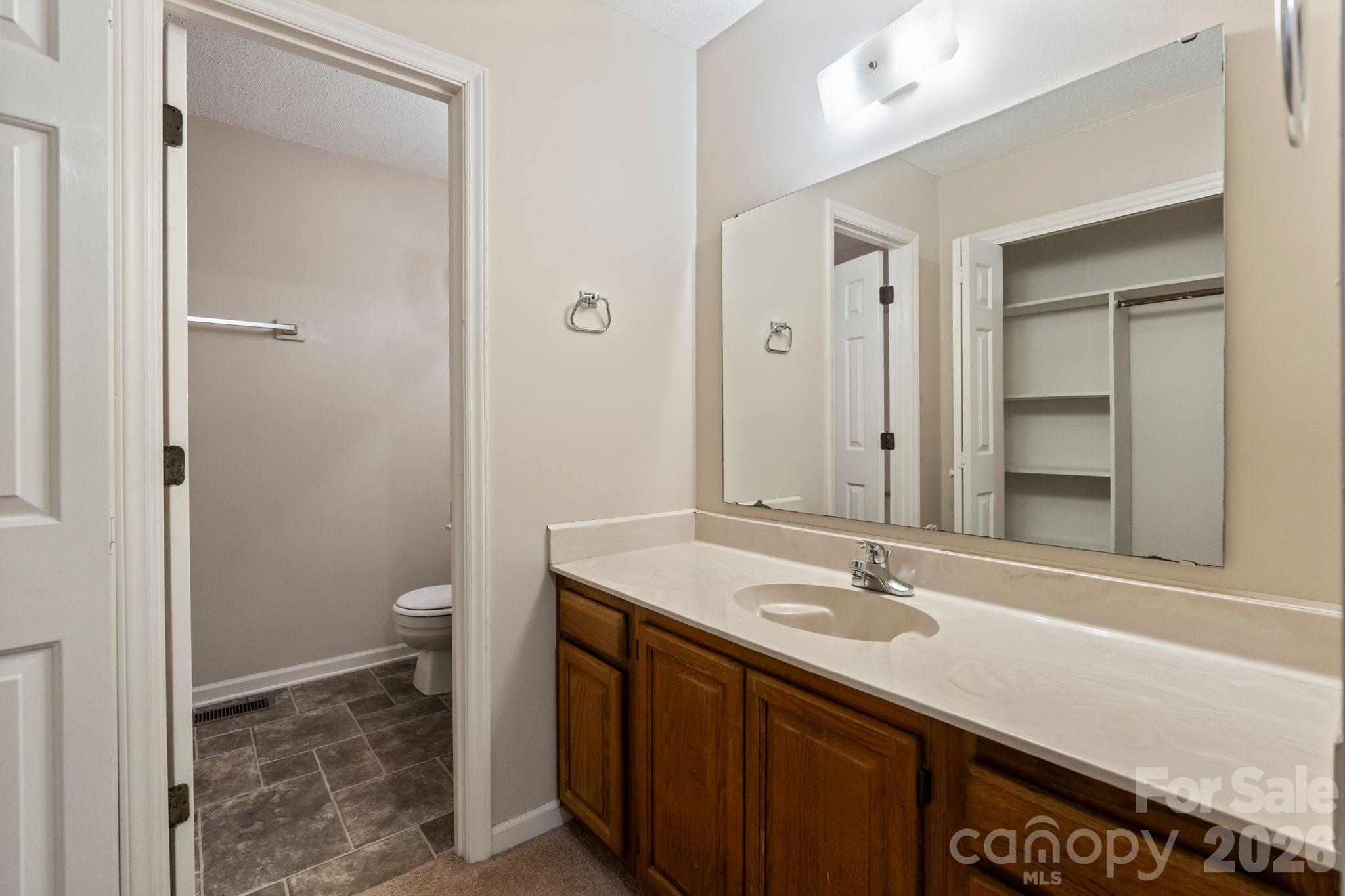 239 13th Avenue Place 16 Property Photo 20