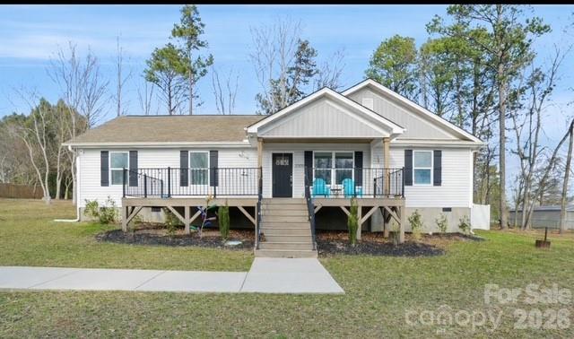 2305 Holly Lane Property Photo 3