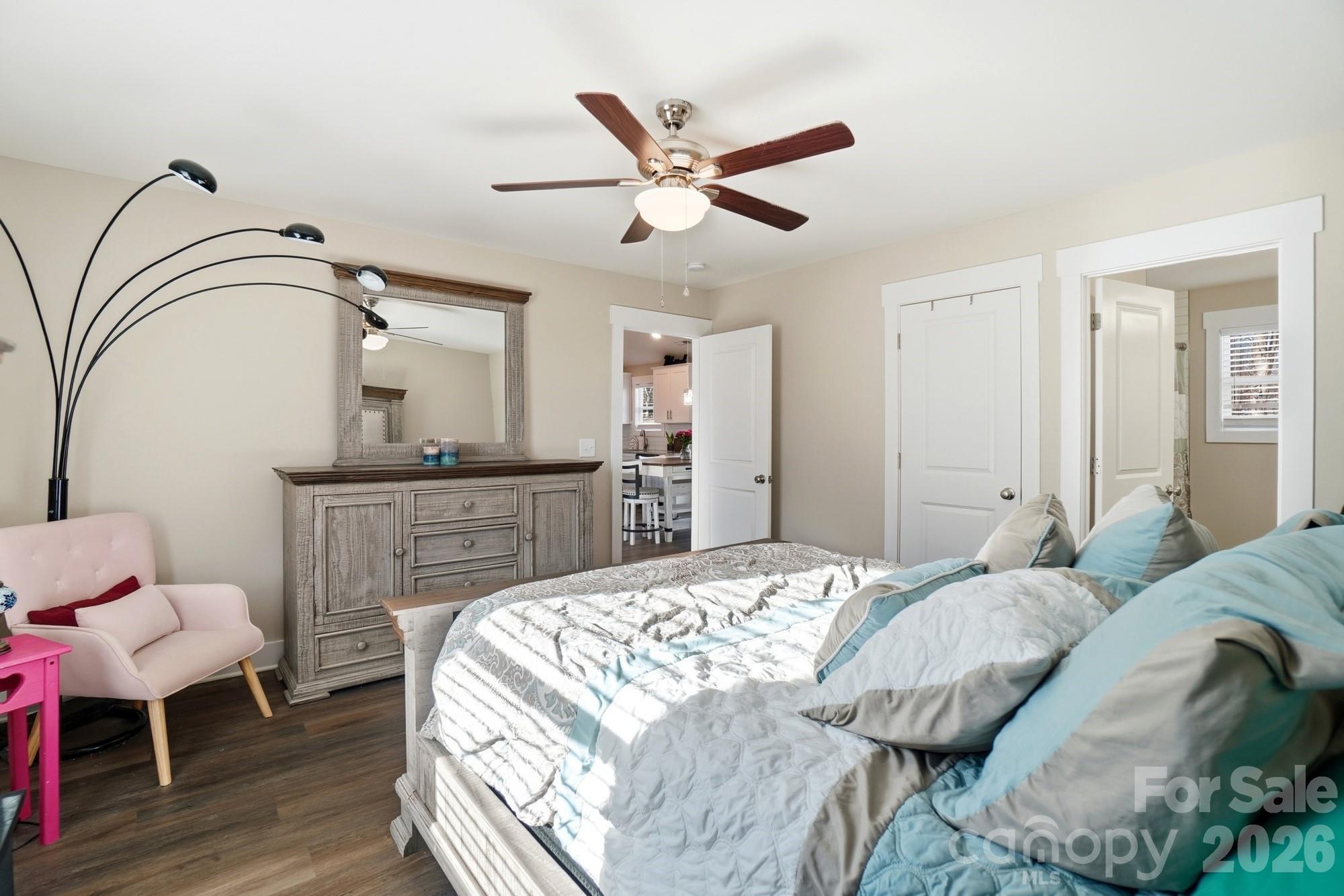 2305 Holly Lane Property Photo 17