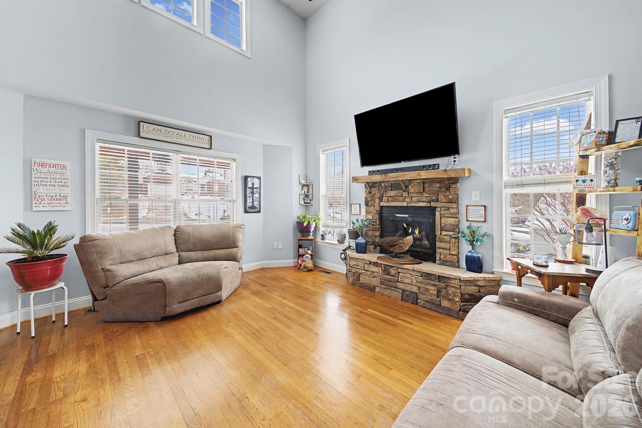 1151 Pine Cross Drive Property Photo 10