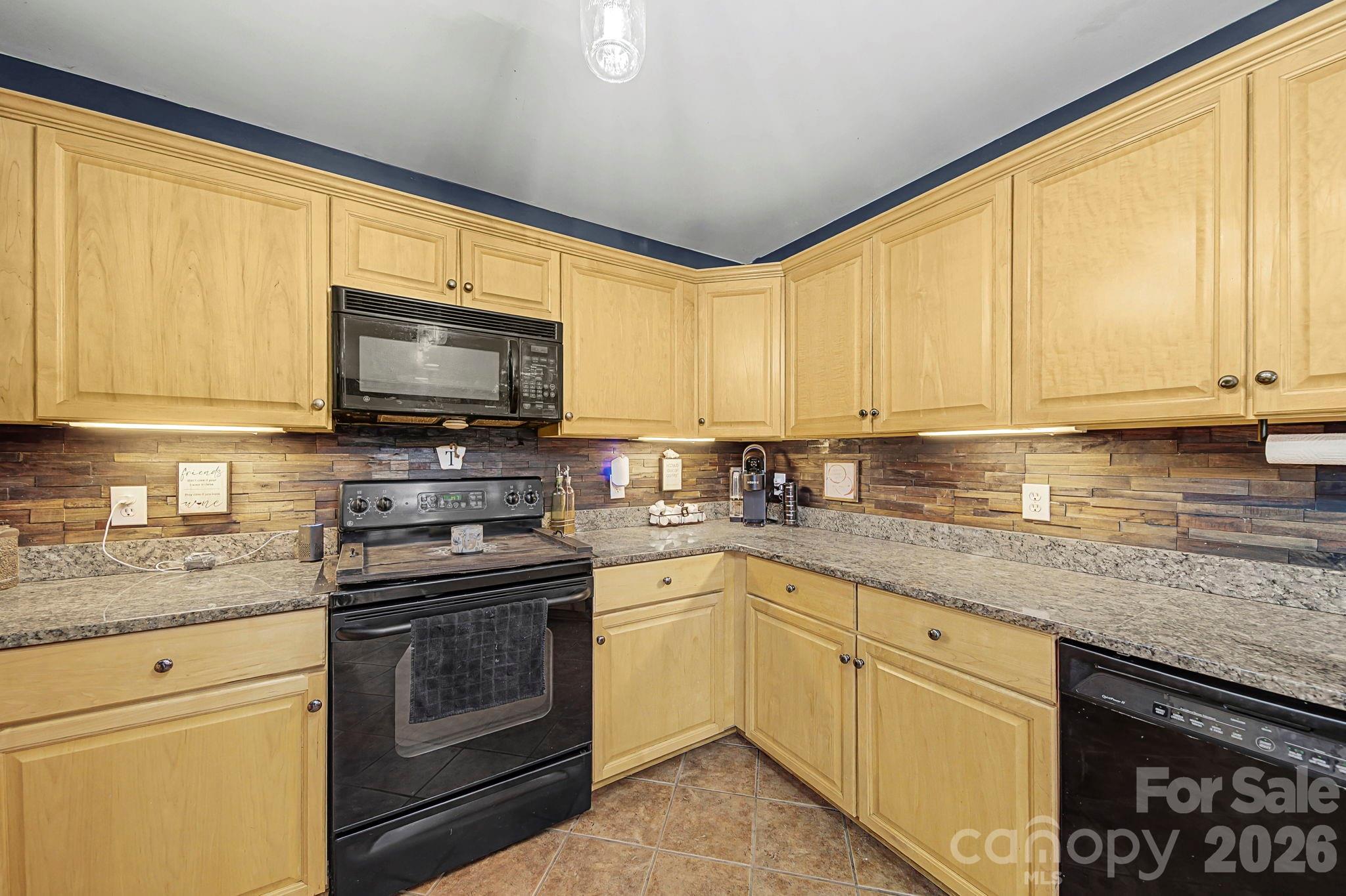 1151 Pine Cross Drive Property Photo 13