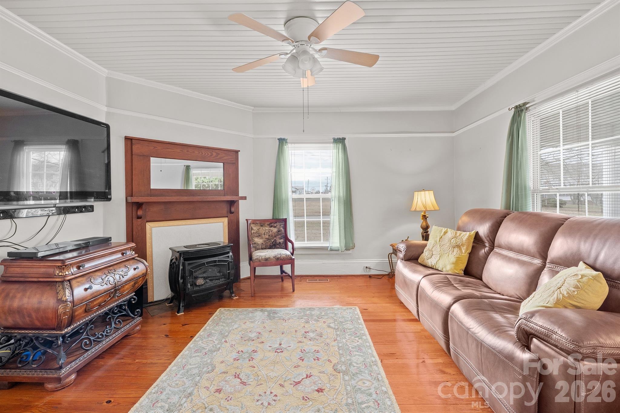 1244 21st Street Property Photo 6