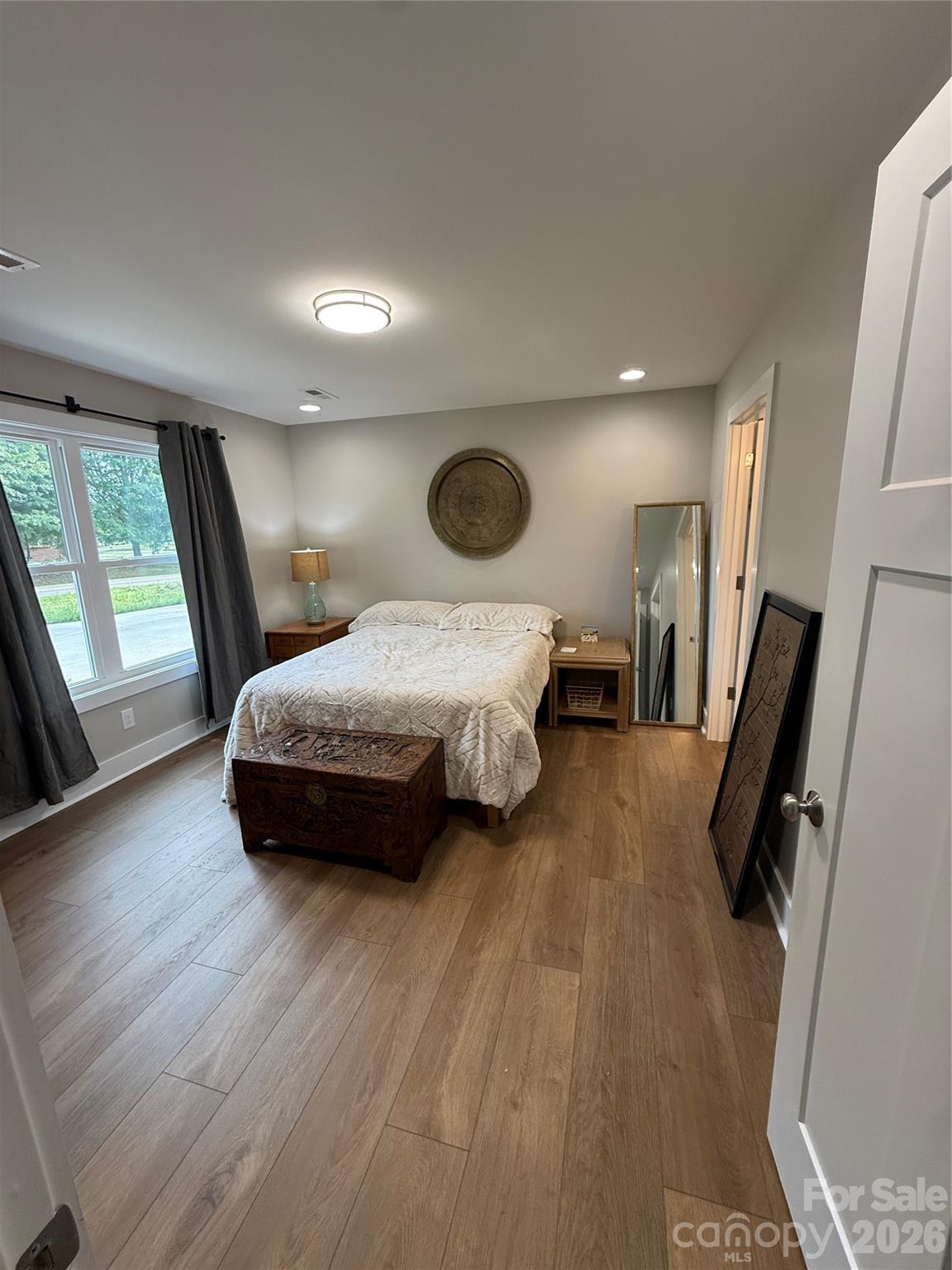 103 Falls Street Property Photo 8