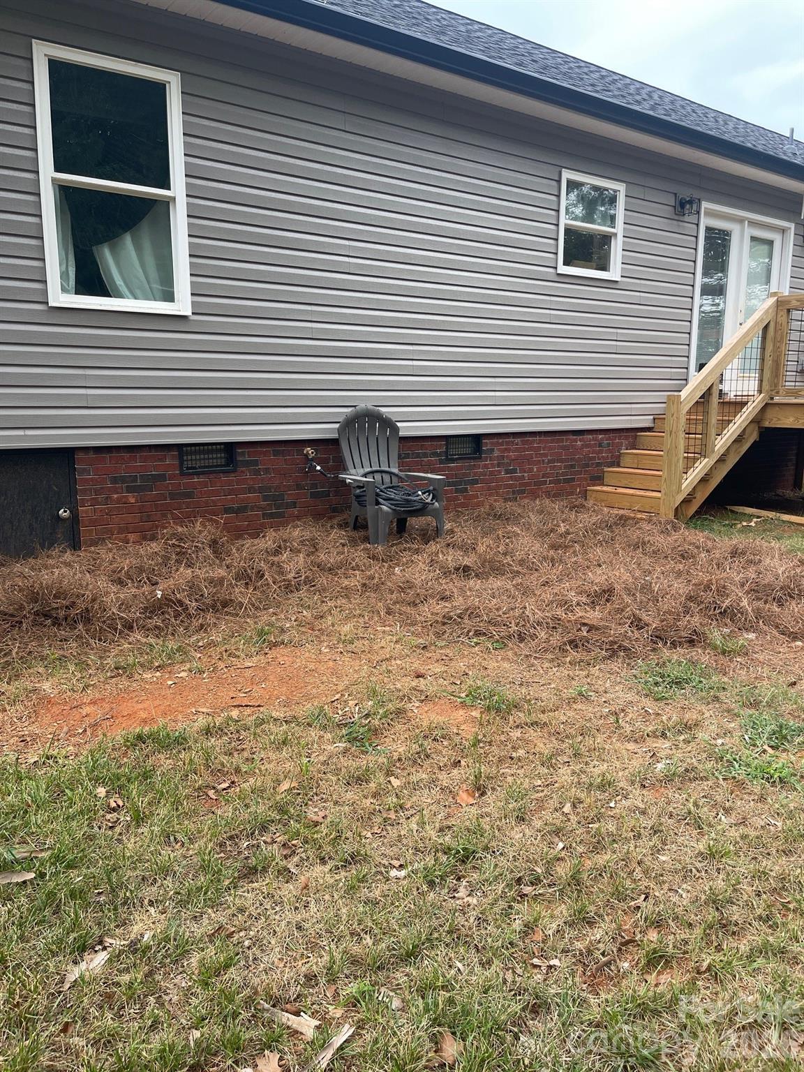 103 Falls Street Property Photo 21
