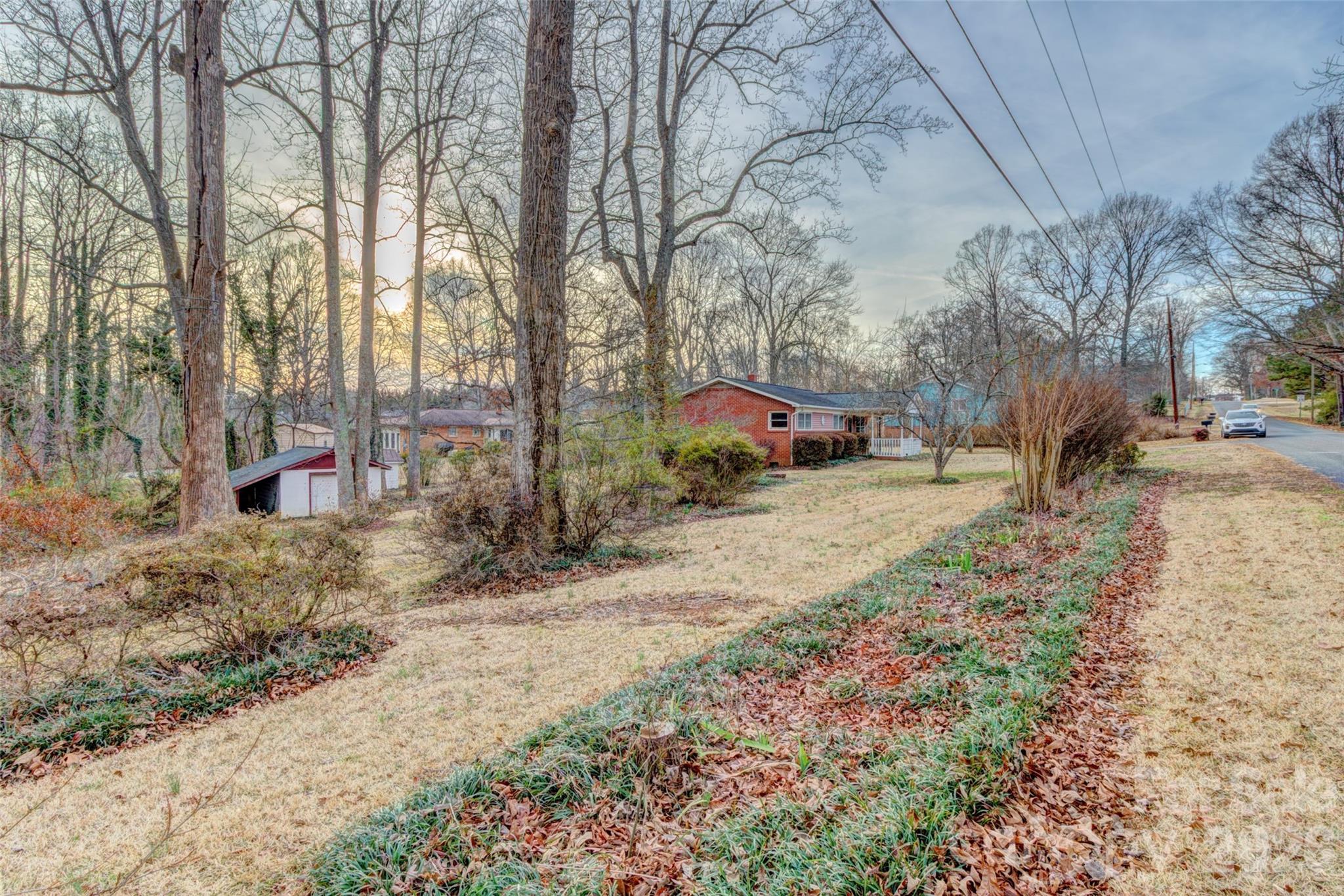 1040 Allison Drive Property Photo 3