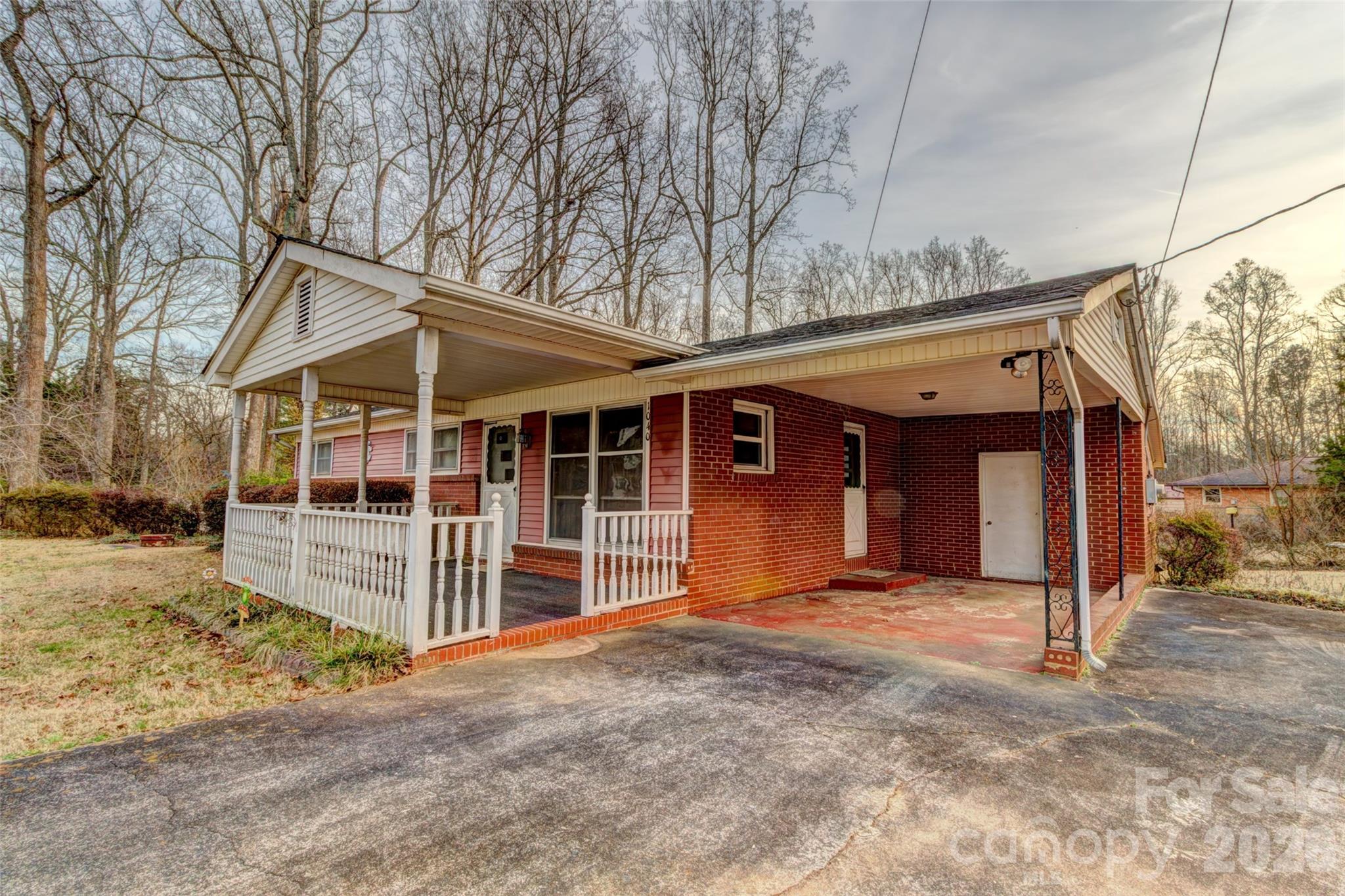 1040 Allison Drive Property Photo 7