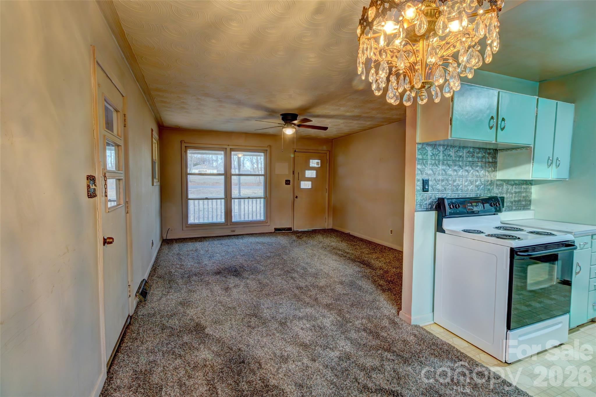 1040 Allison Drive Property Photo 14