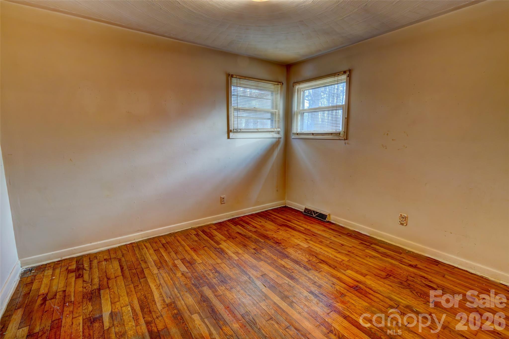 1040 Allison Drive Property Photo 16