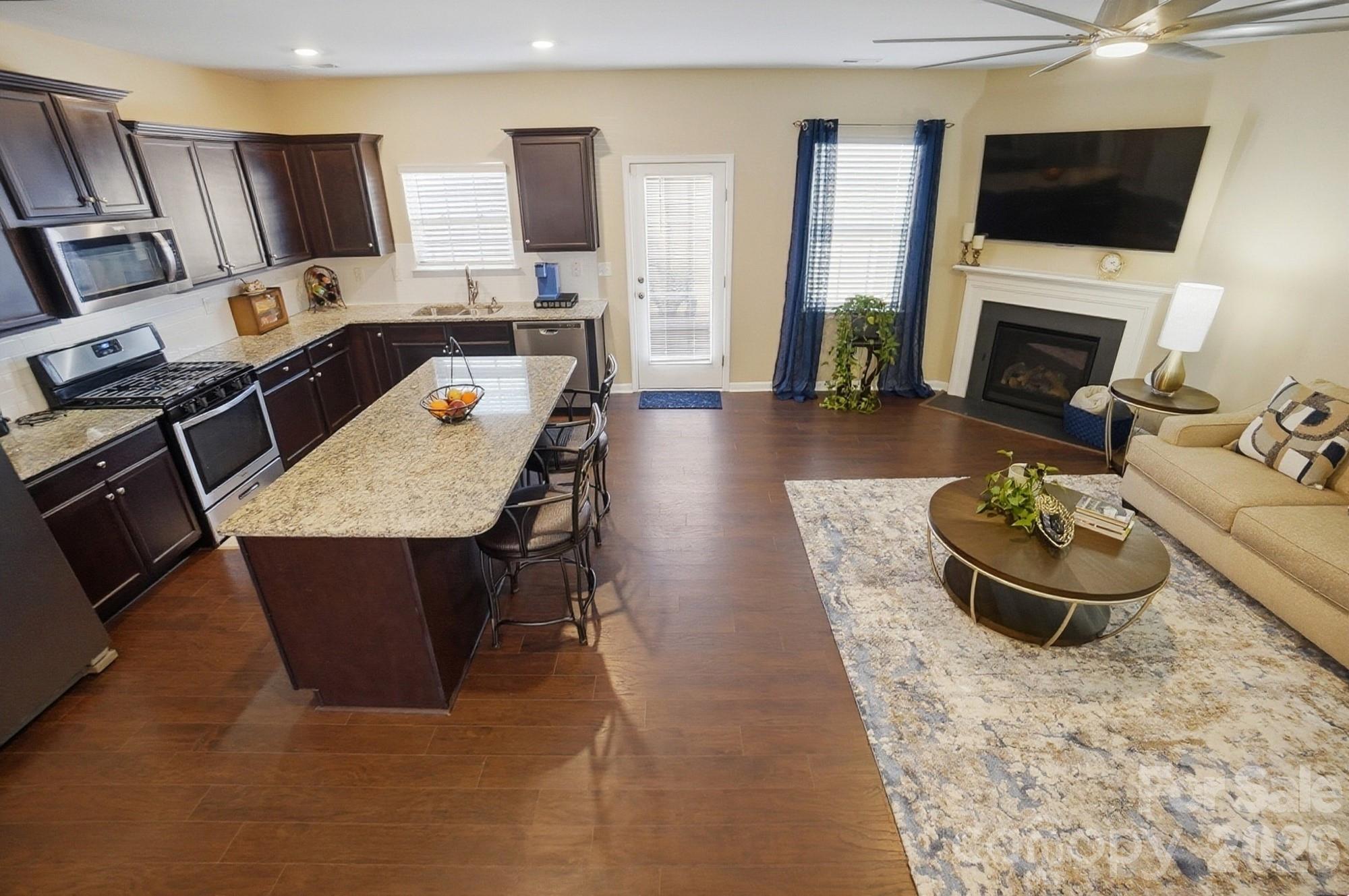 10630 Bradstreet Commons Way Property Photo 10