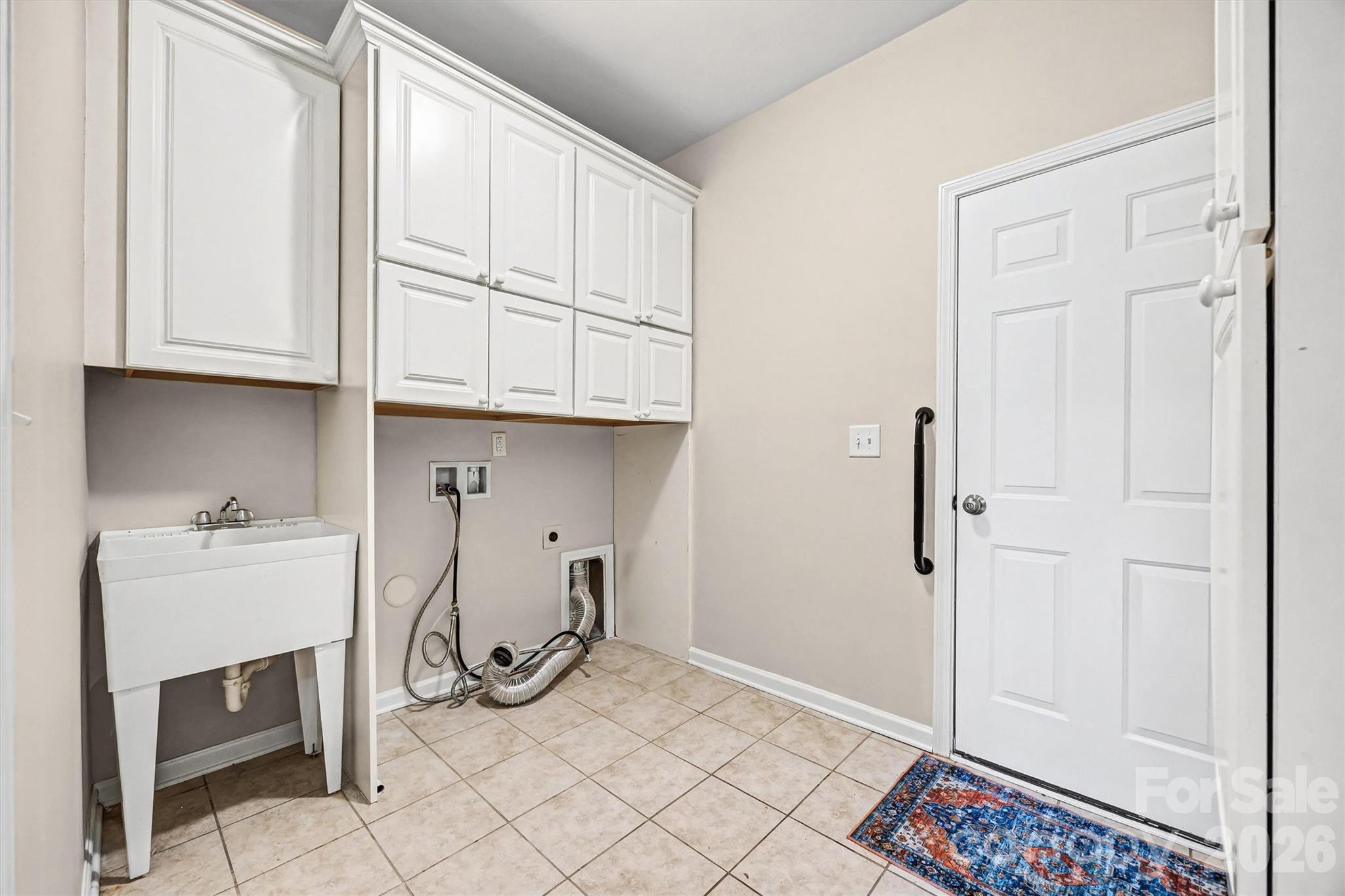 3043 Burgess Drive Property Photo 23