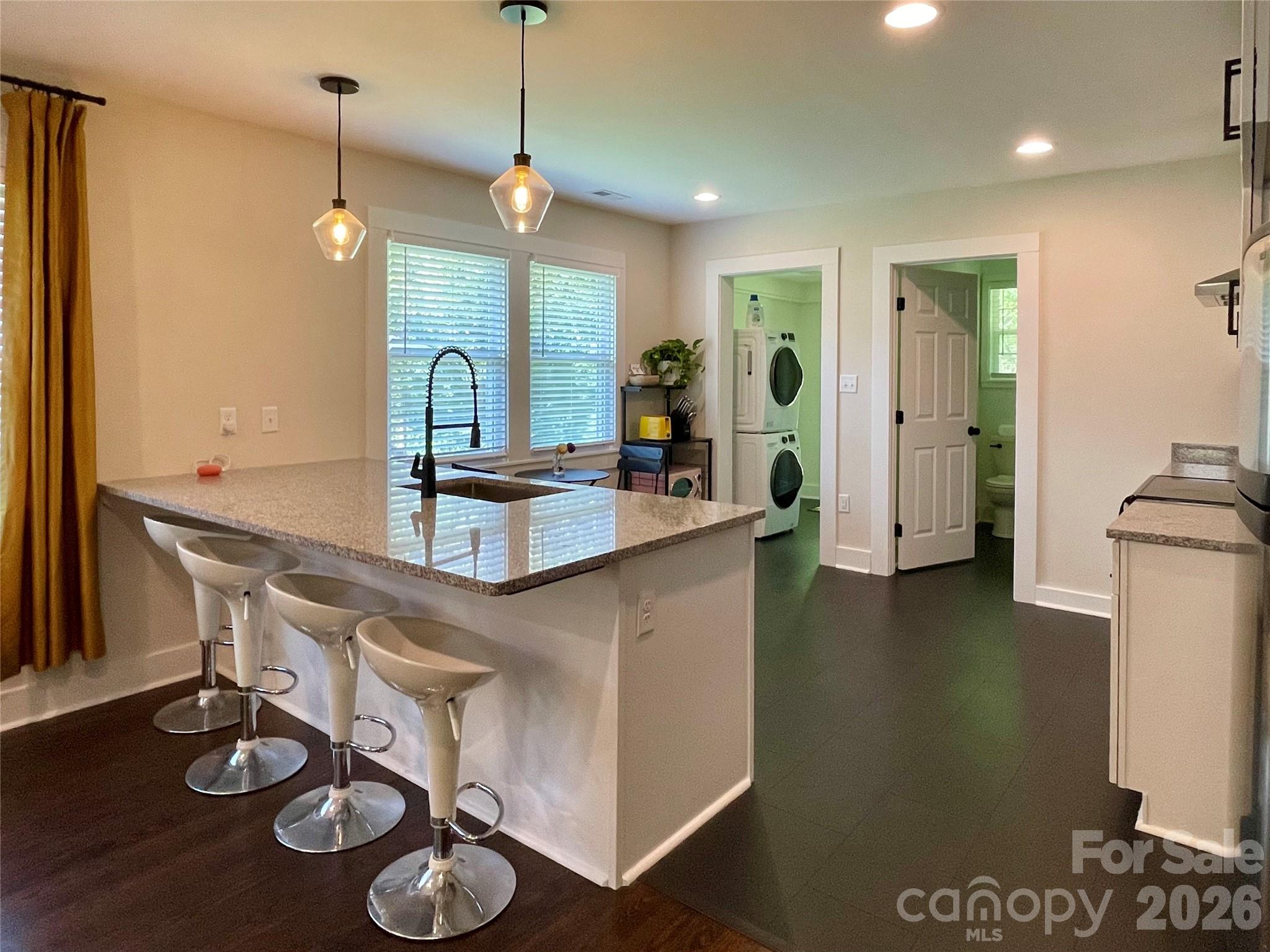 115 Powell Street Property Photo 3