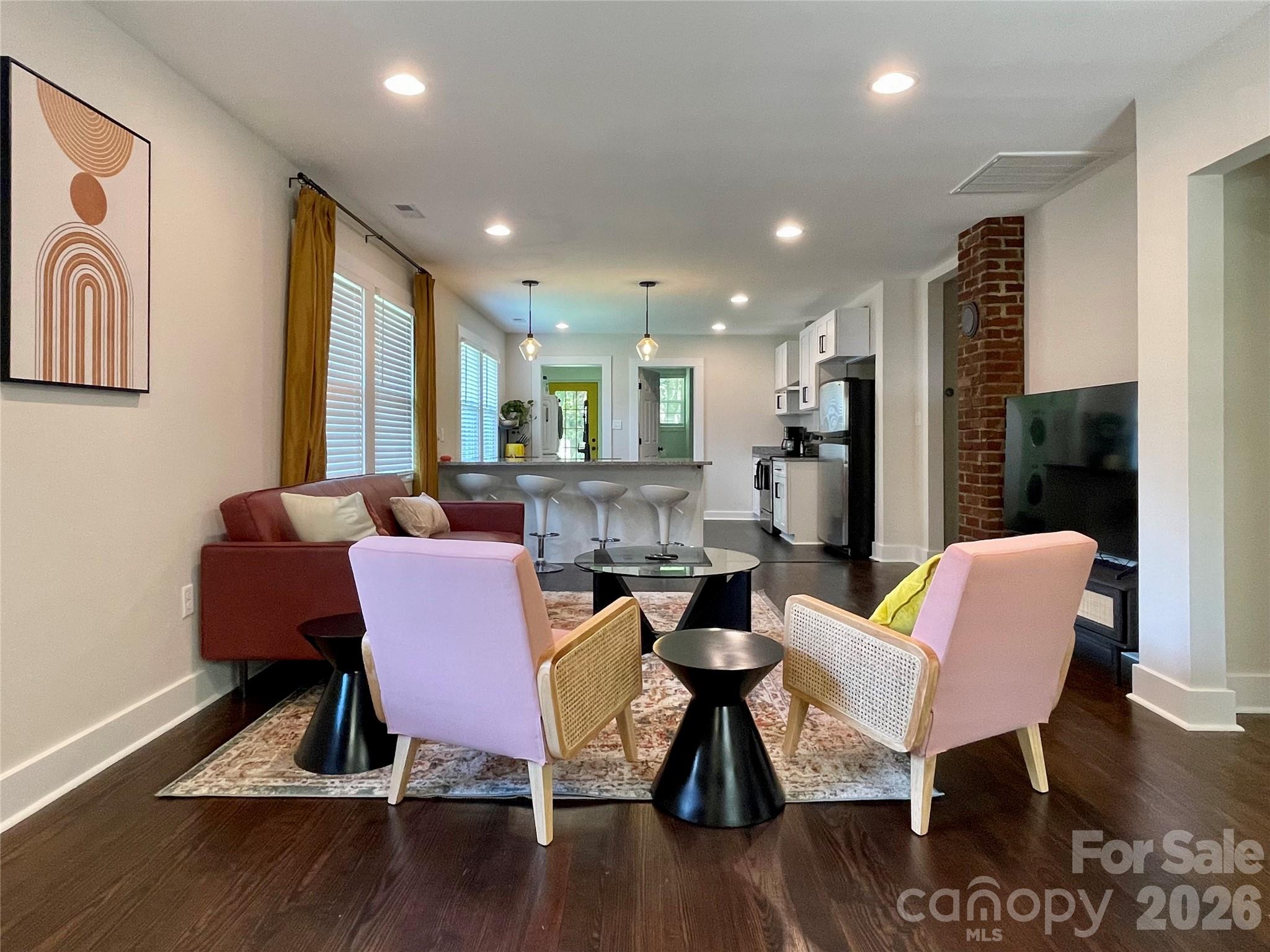 115 Powell Street Property Photo 8