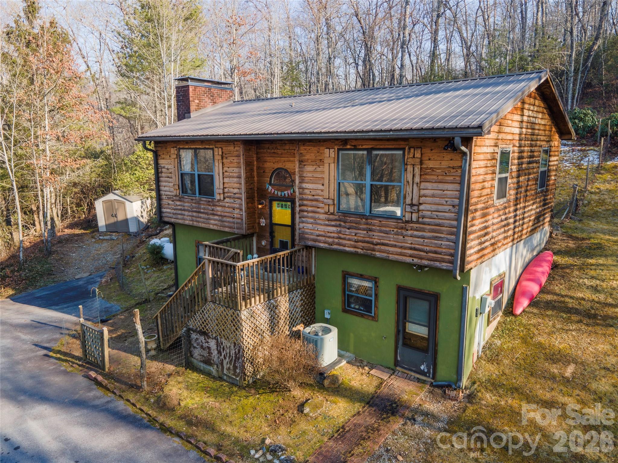 84 Forest Trail Property Photo 2