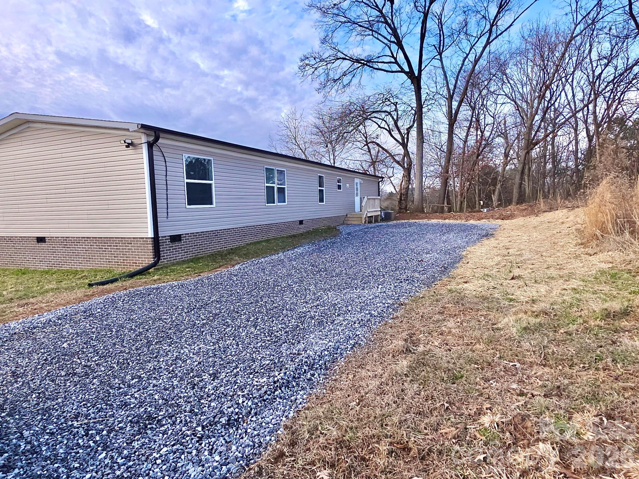 44 Howard Norton Drive Property Photo 3