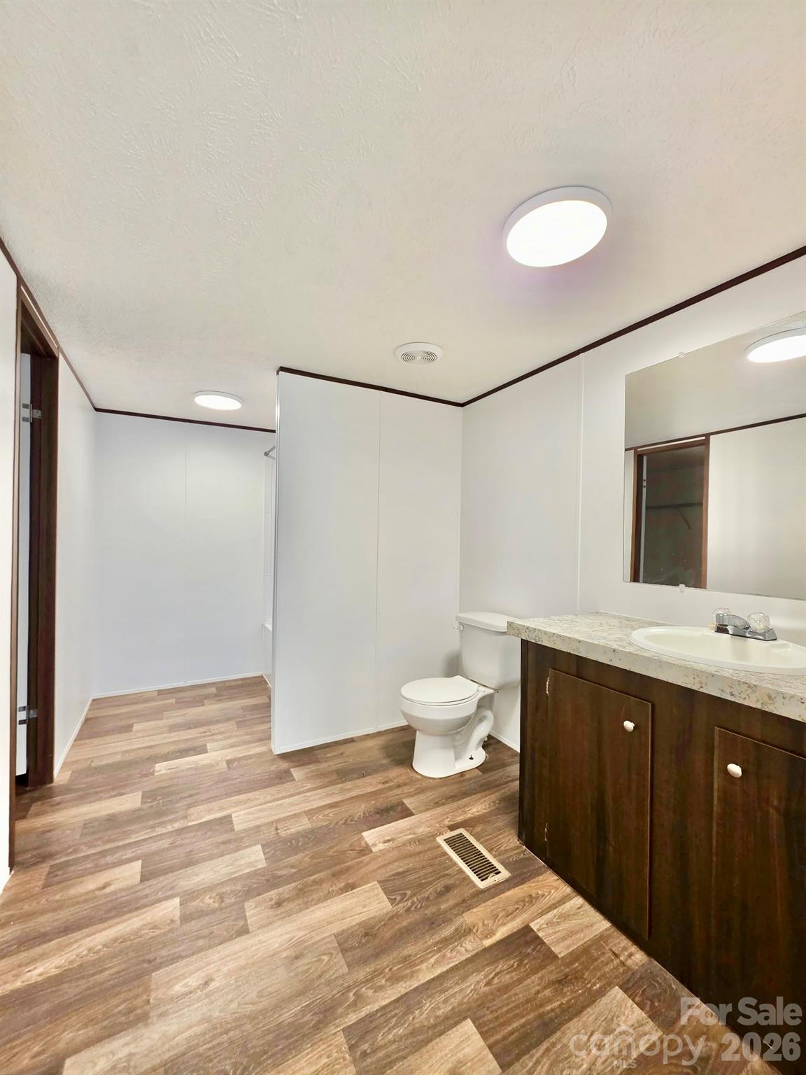 44 Howard Norton Drive Property Photo 6