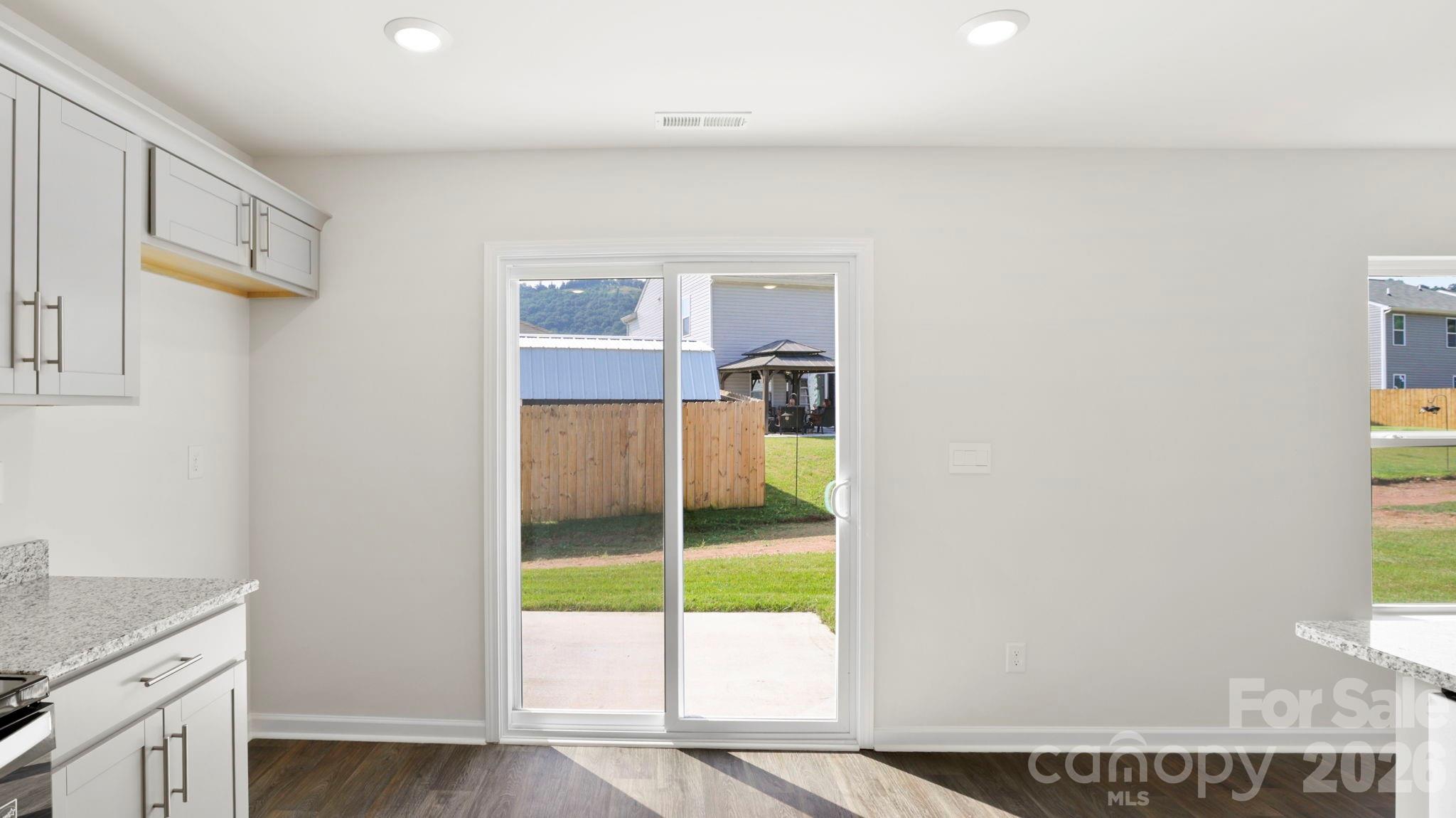 96 Creekwalk Lane Property Photo 12