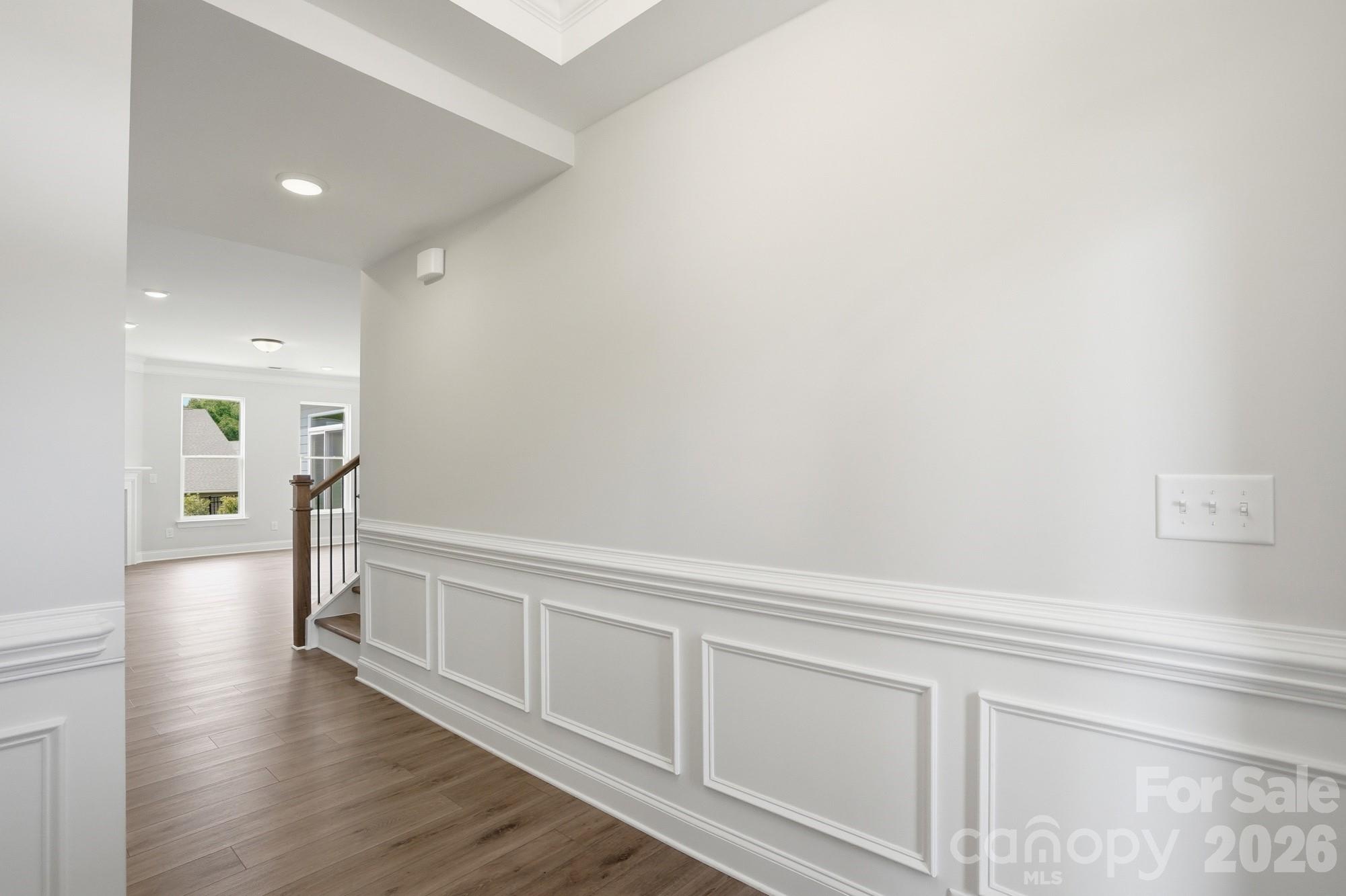 122 S Dunlavin Way Property Photo 4