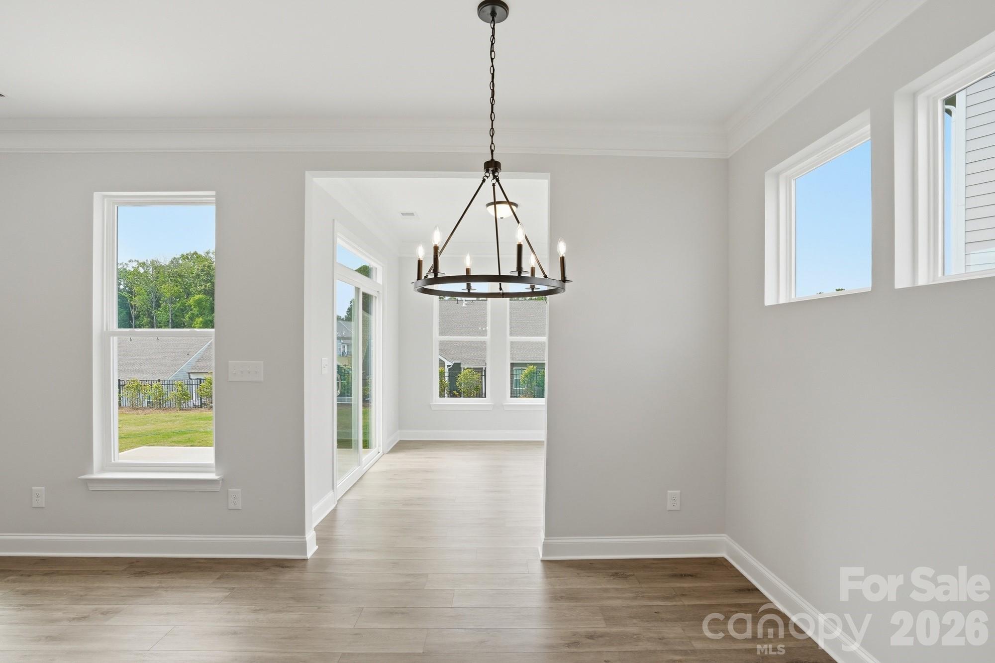122 S Dunlavin Way Property Photo 16