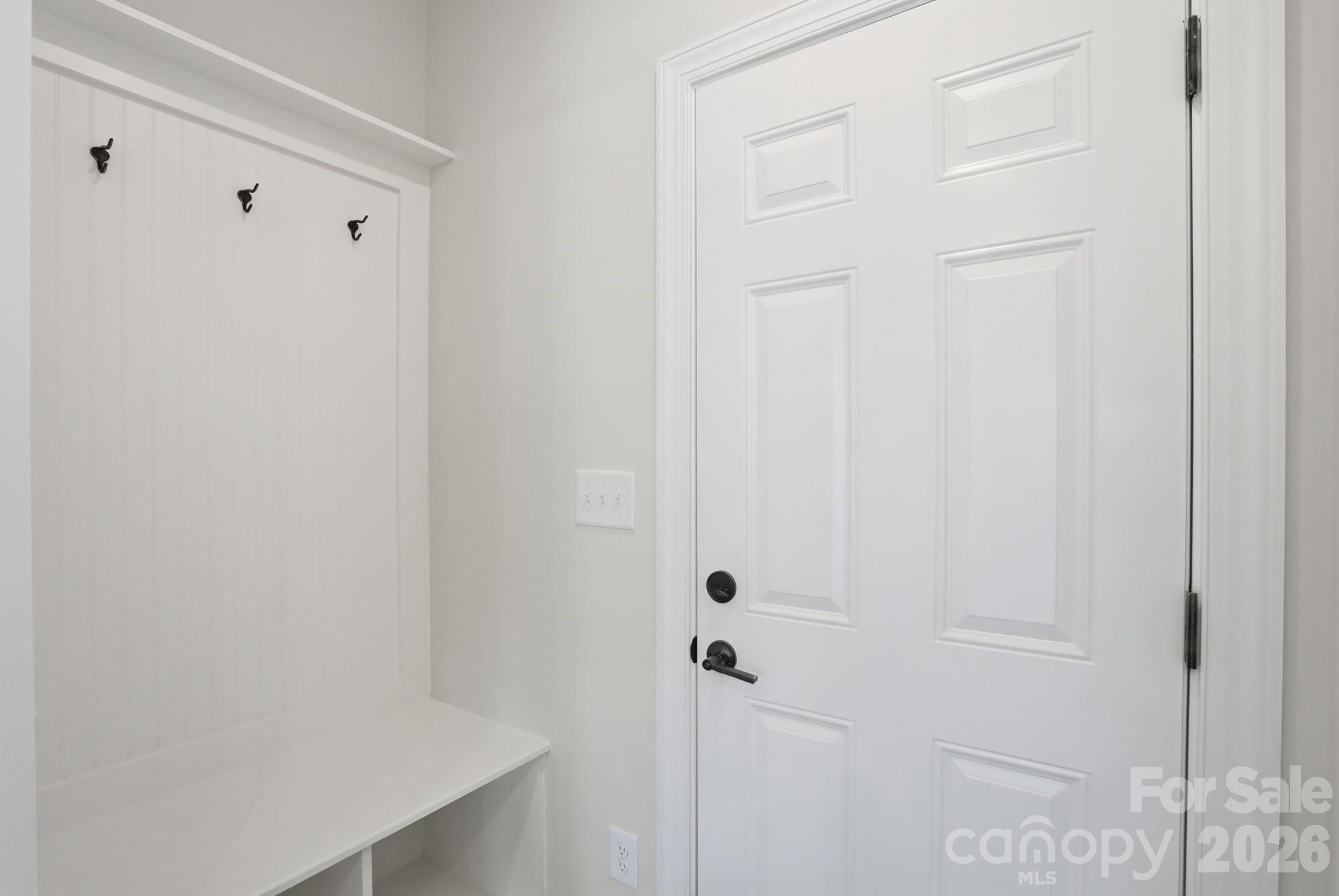 122 S Dunlavin Way Property Photo 19