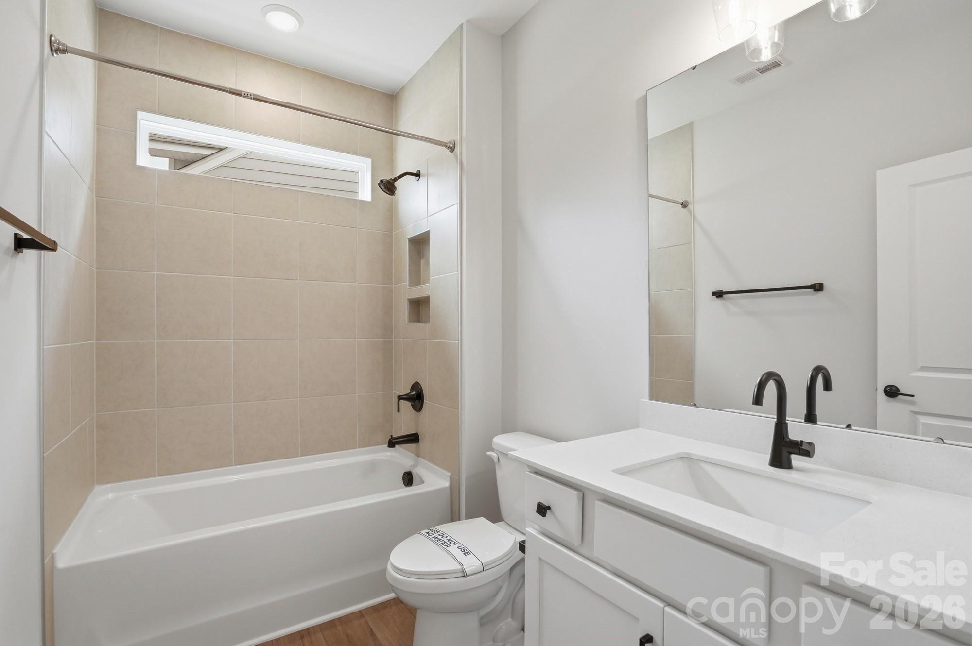122 S Dunlavin Way Property Photo 31