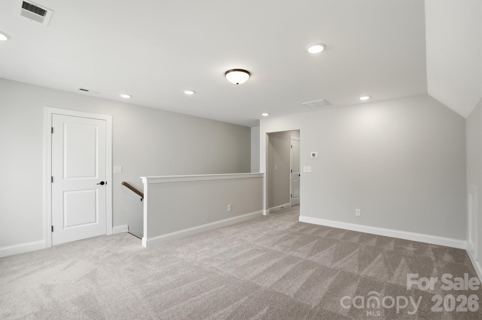 122 S Dunlavin Way Property Photo 33
